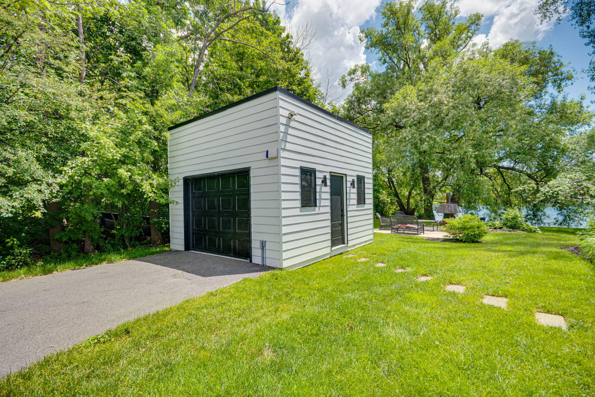 Single-Car Garage