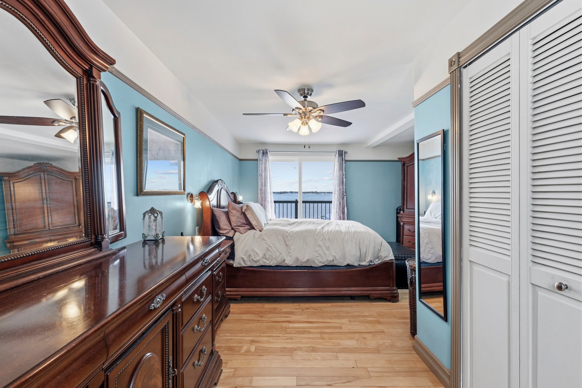 Chambre à coucher principale