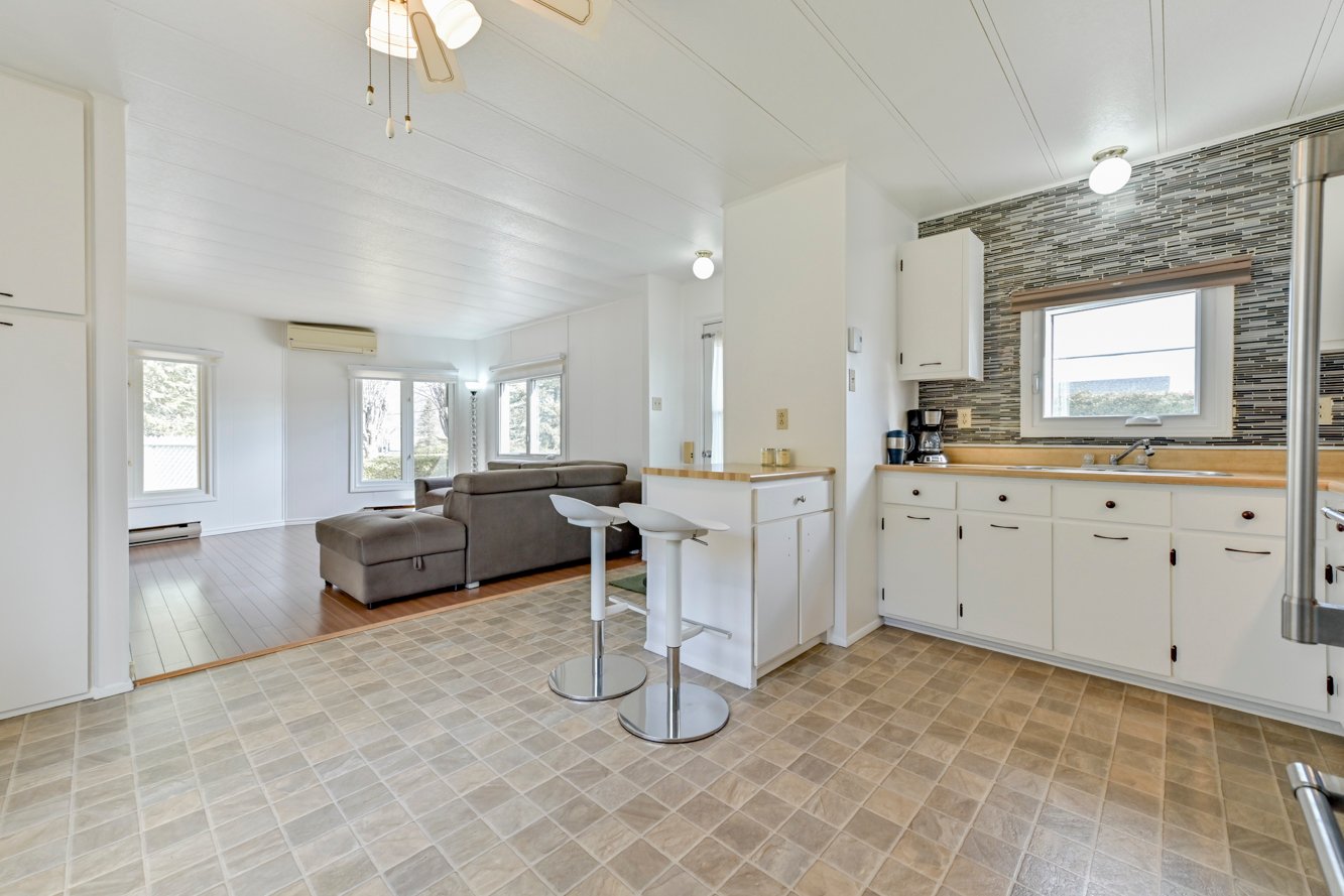 Aire de vie ouverte et conviviale