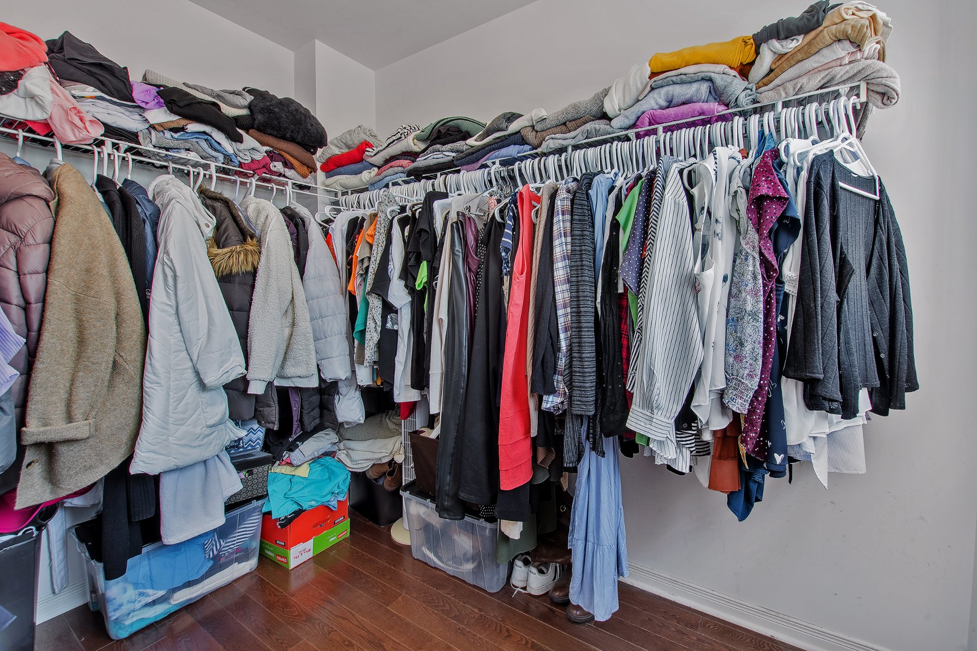 Walk-in closet