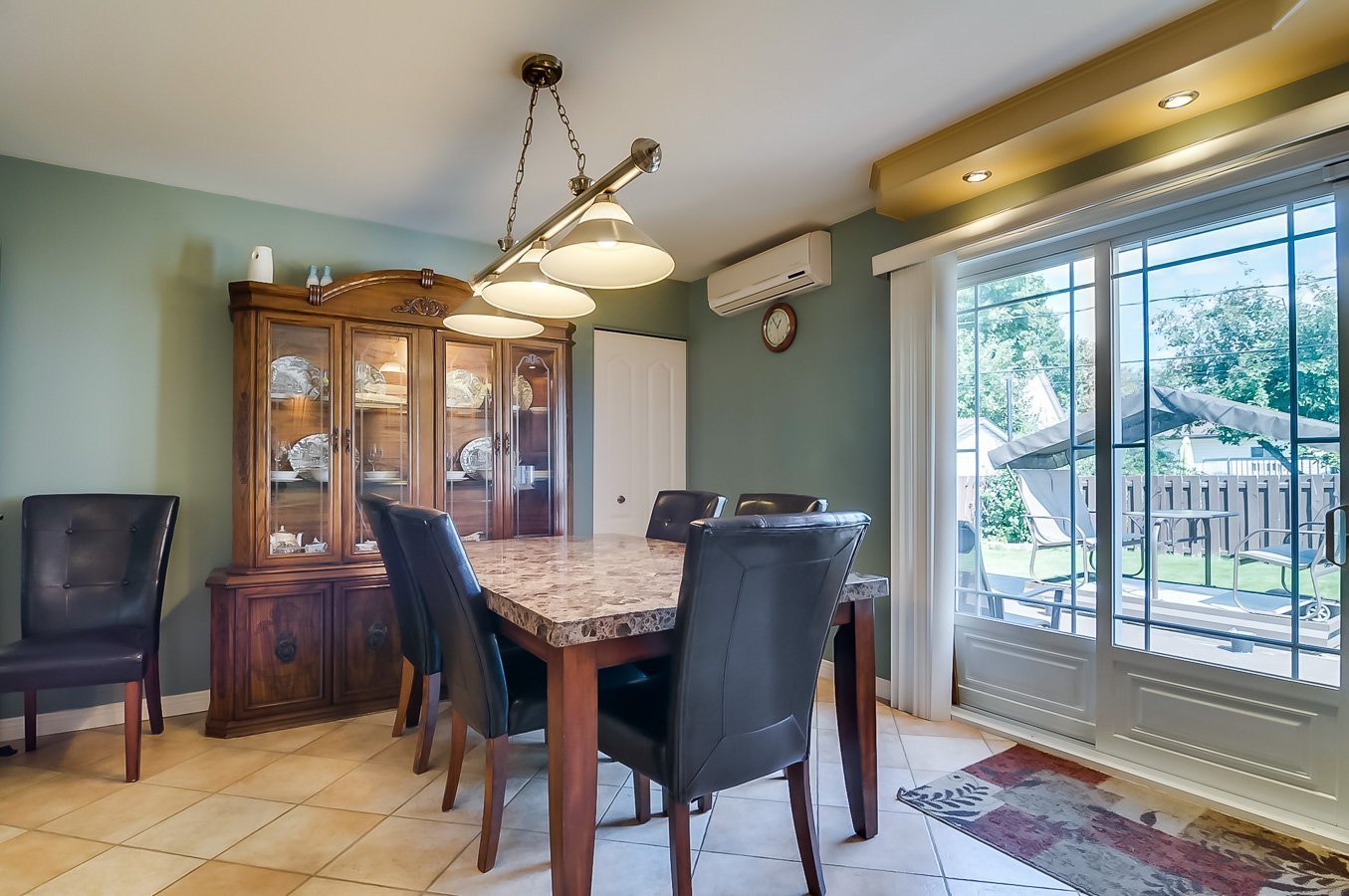 Dining room