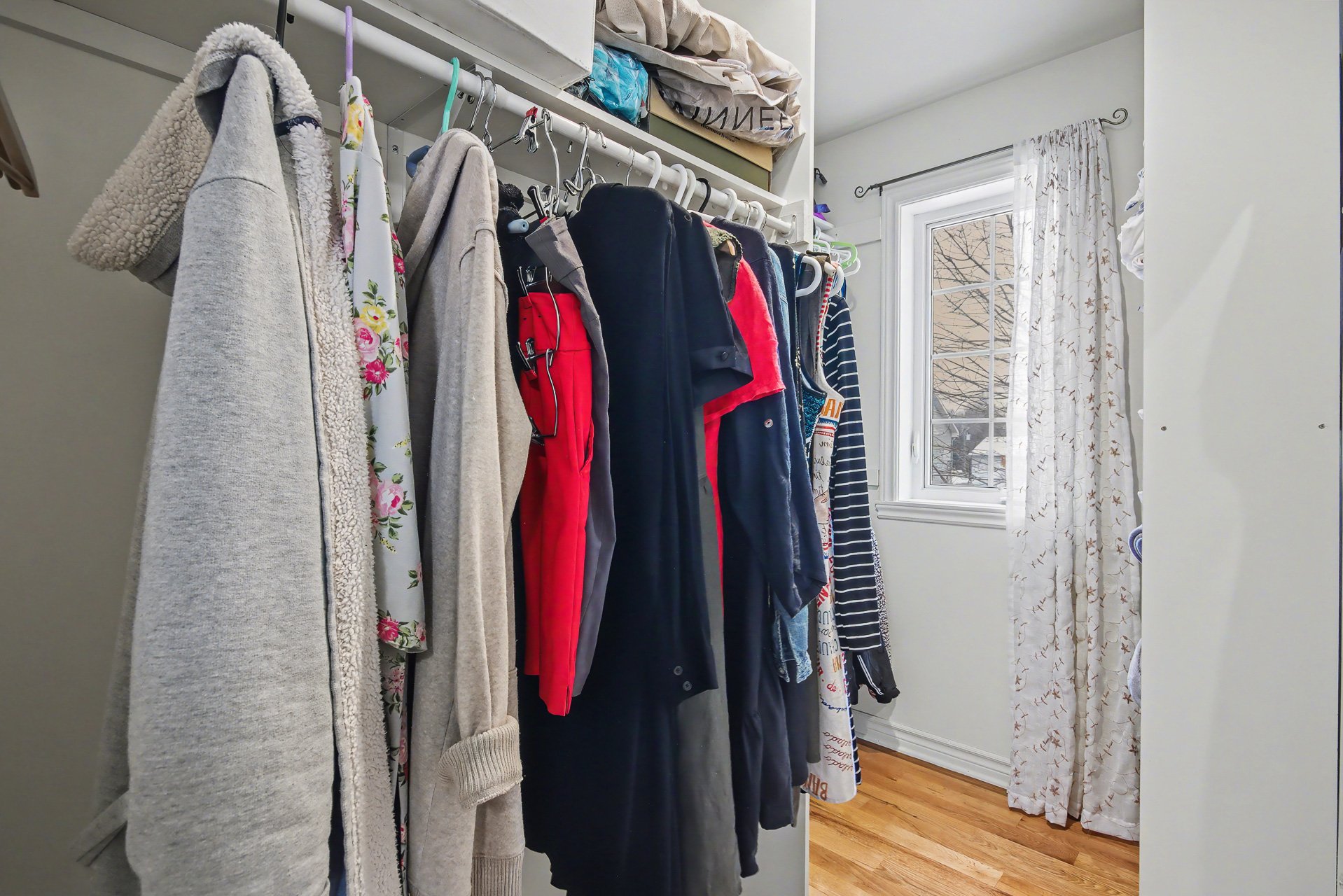 Walk-in closet