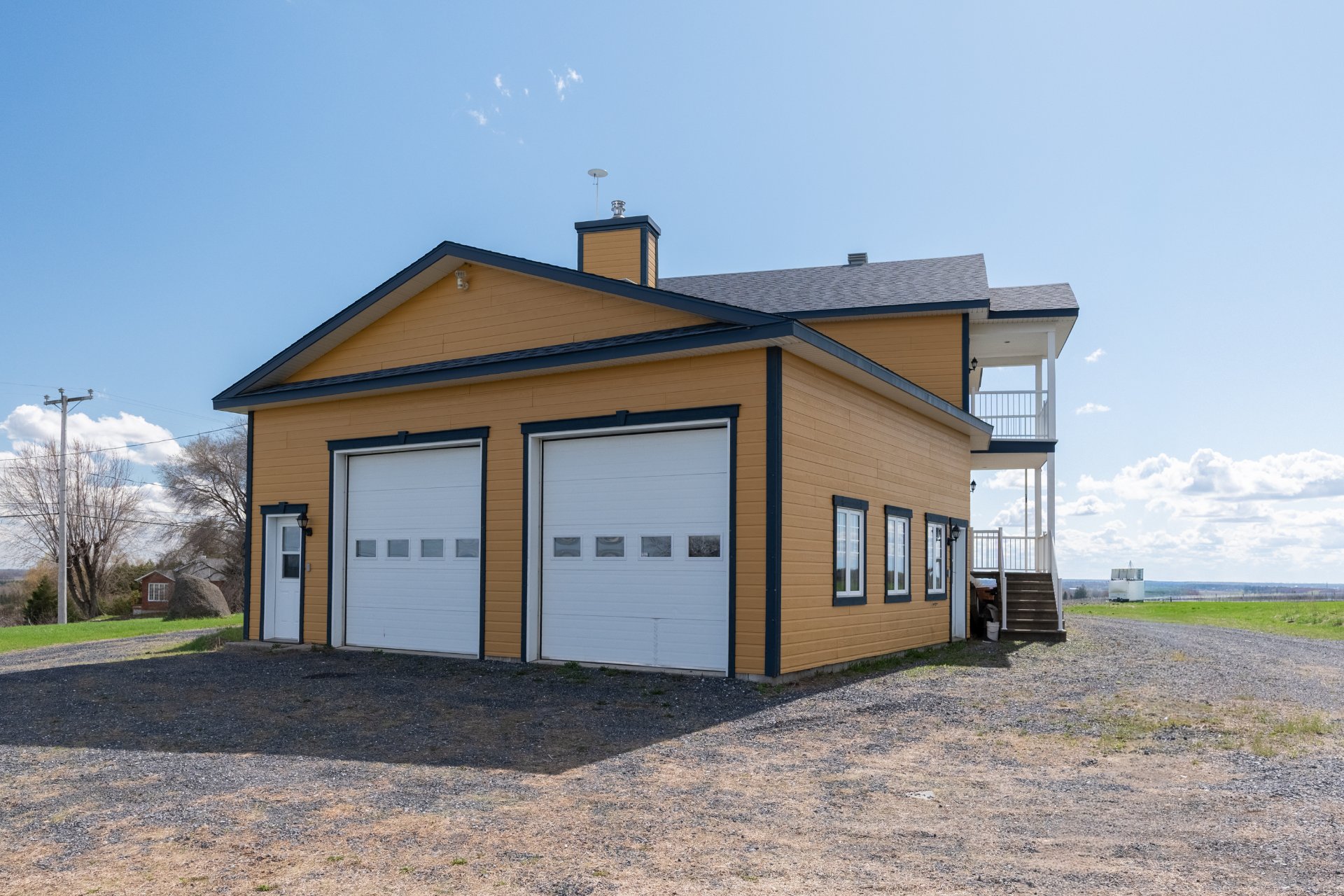 Garage