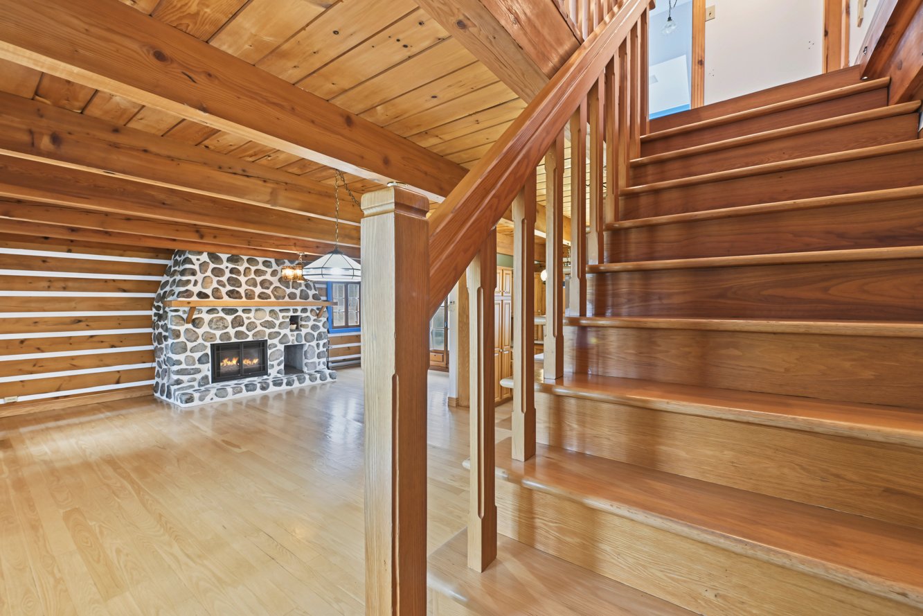 Maison chaleureuse, le bois est à l'honneur