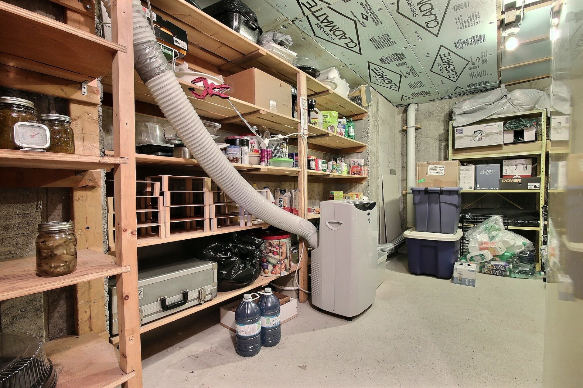 Cave/ chambre froide
