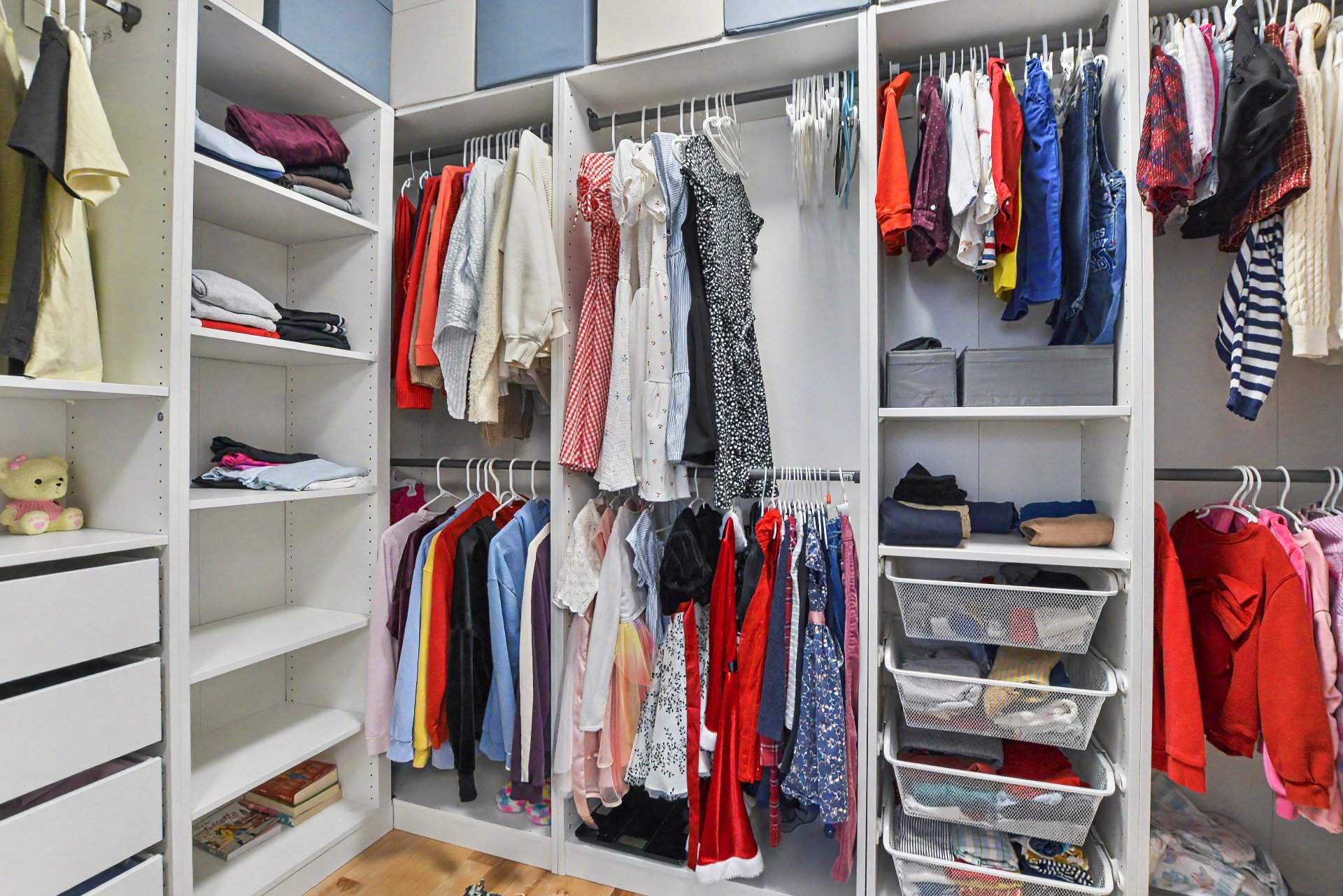 Walk-in closet