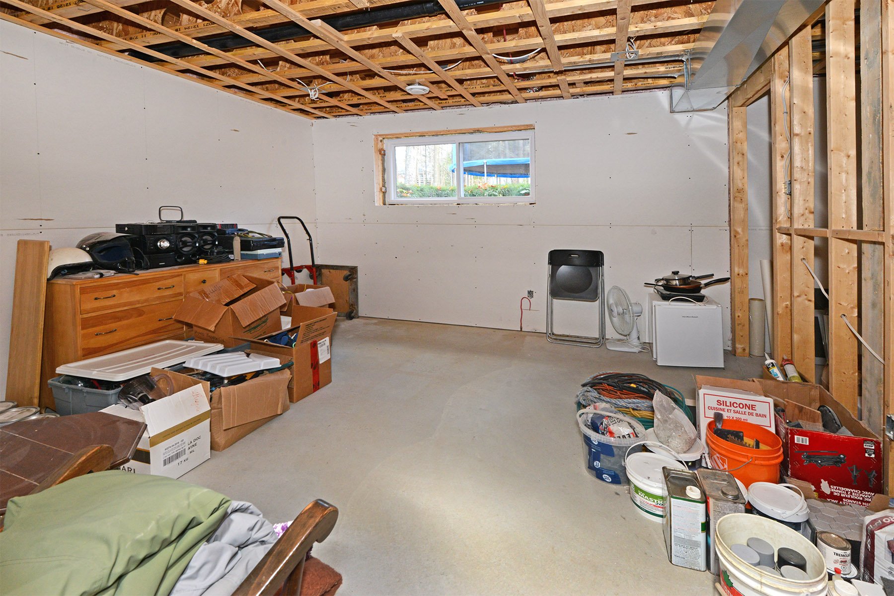 Cac à finir avec walk-in.