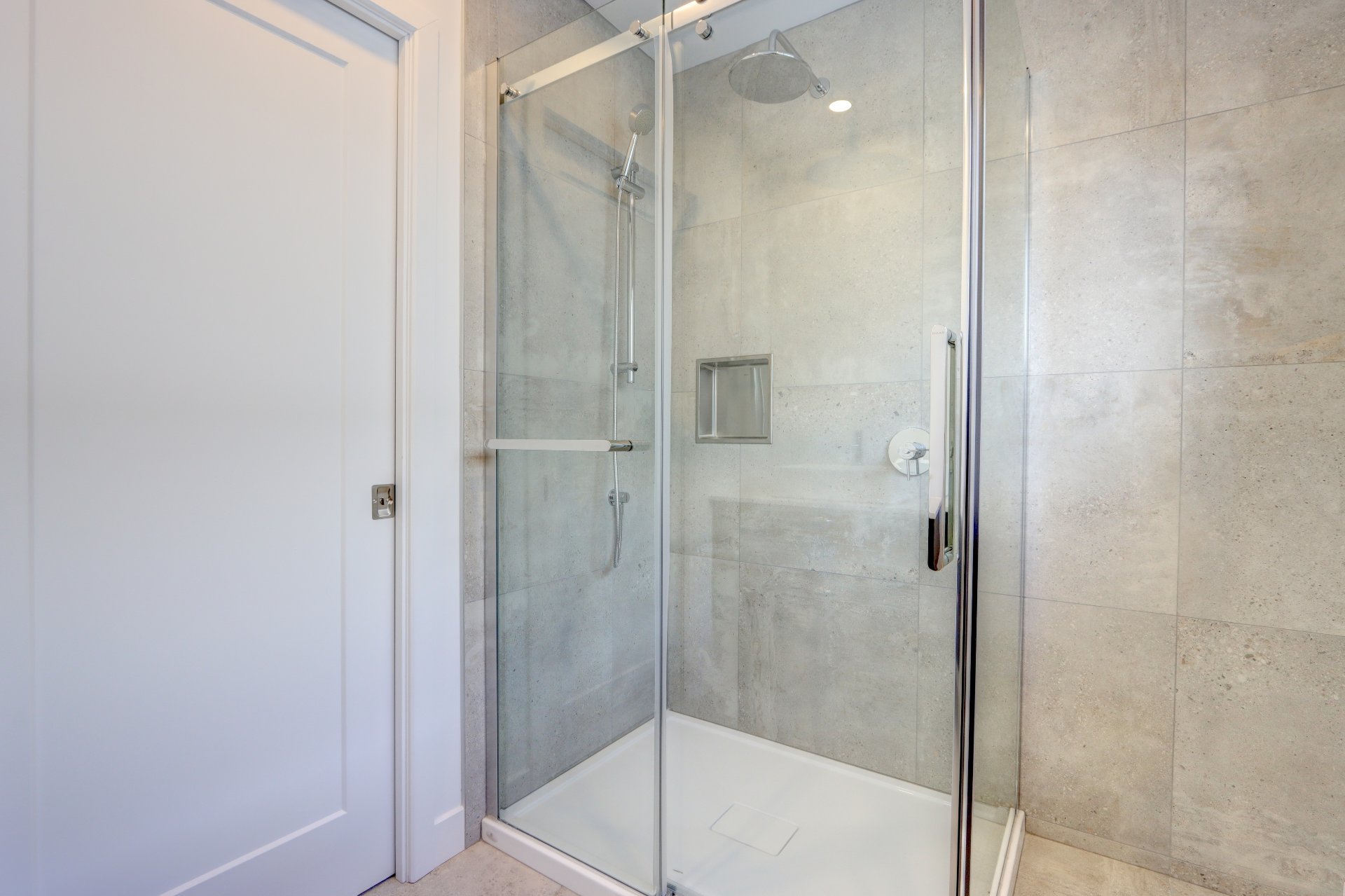 Salle de bains attenante à la CCP