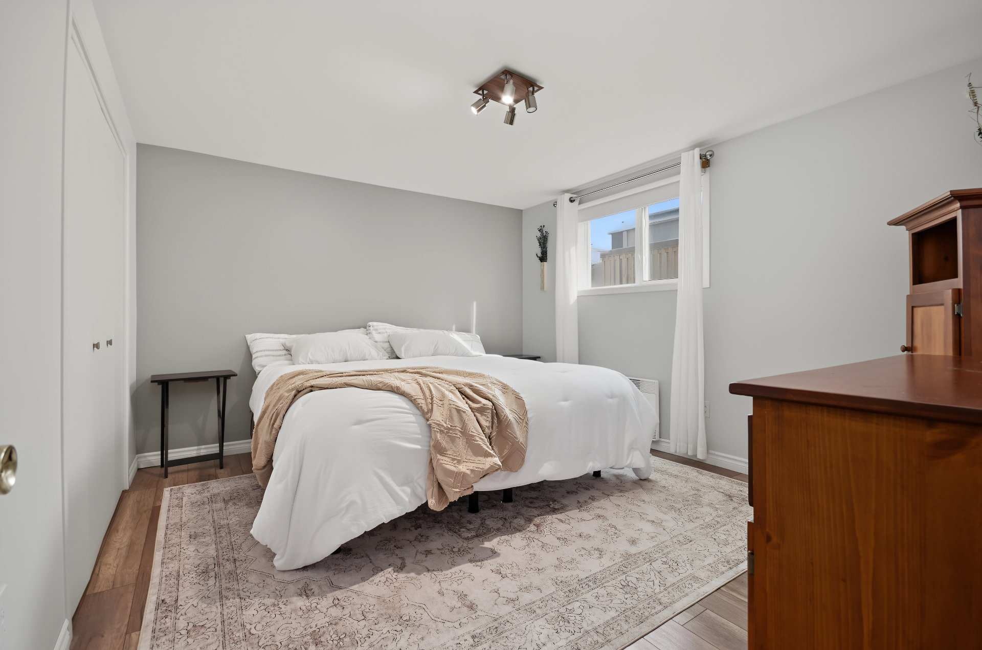Chambre à coucher principale
