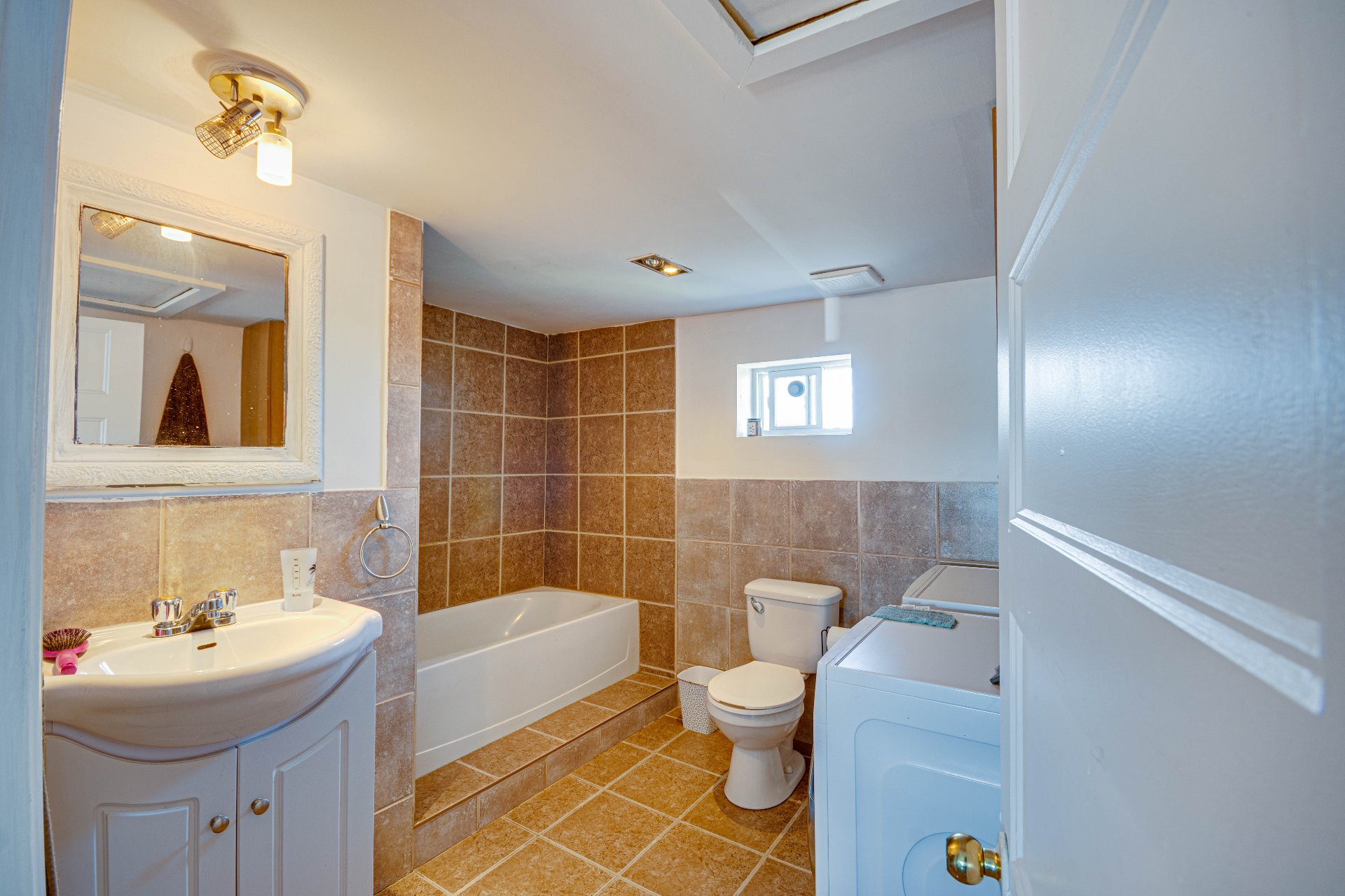 Salle de bains attenante à la CCP