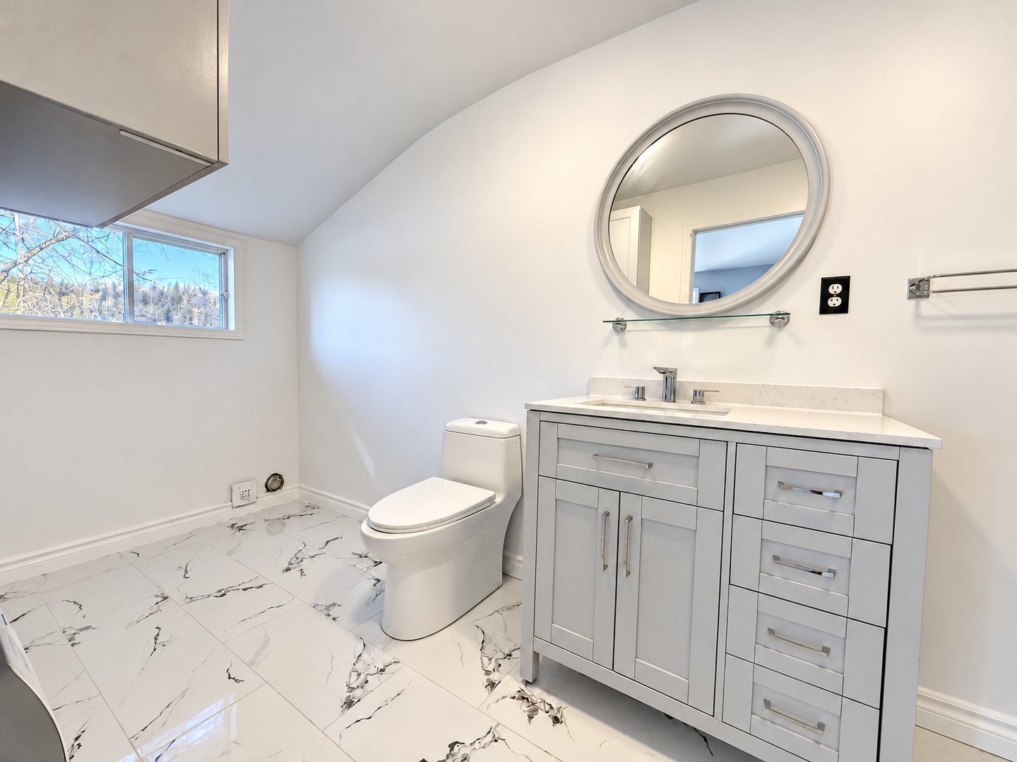 Salle de bains attenante à la CCP