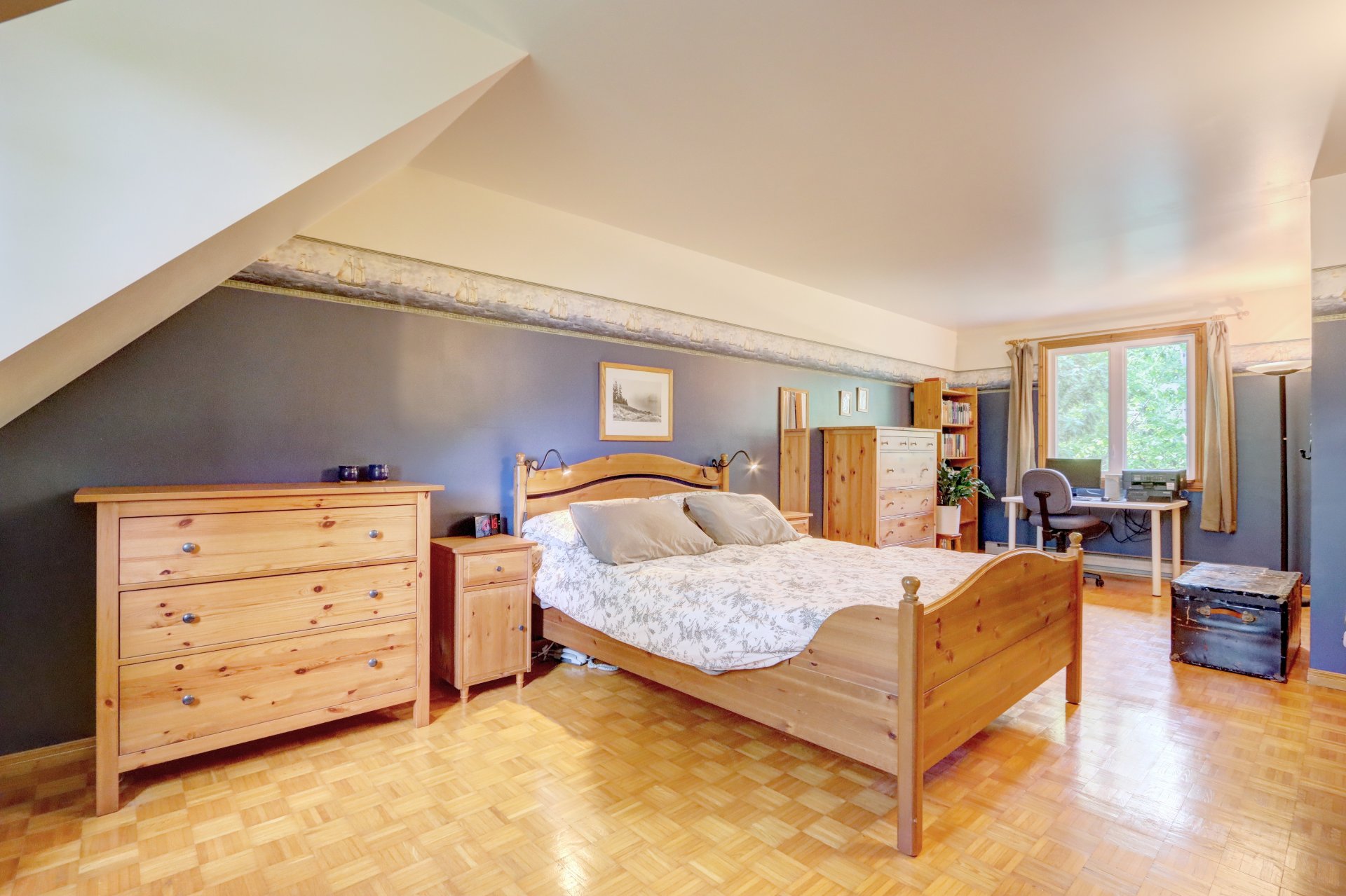 Primary bedroom