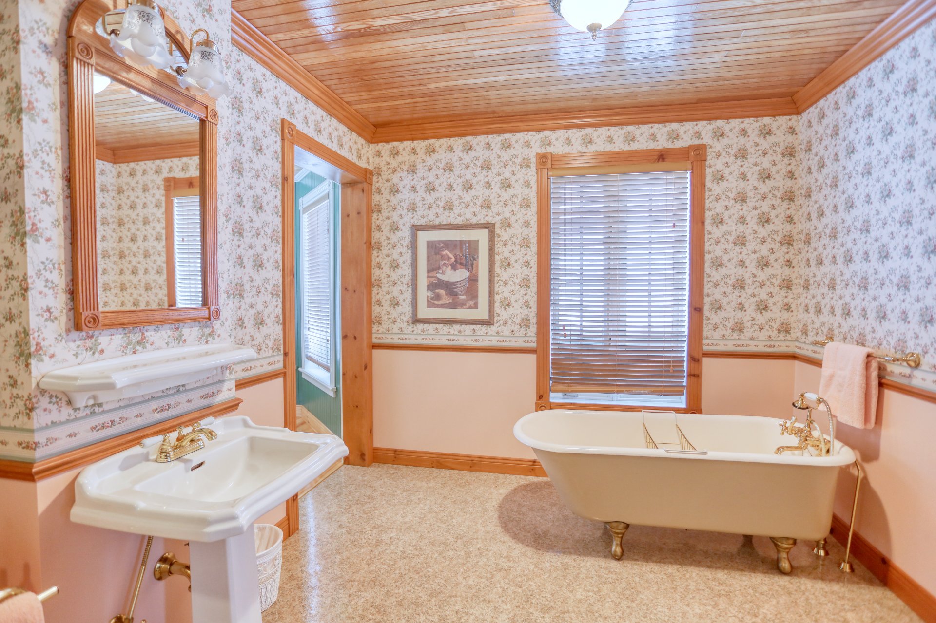 Salle de bains attenante à la CCP