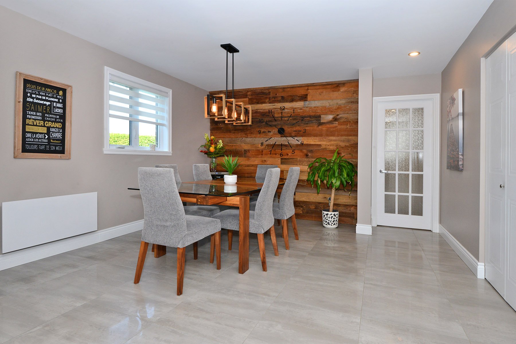 Dining room