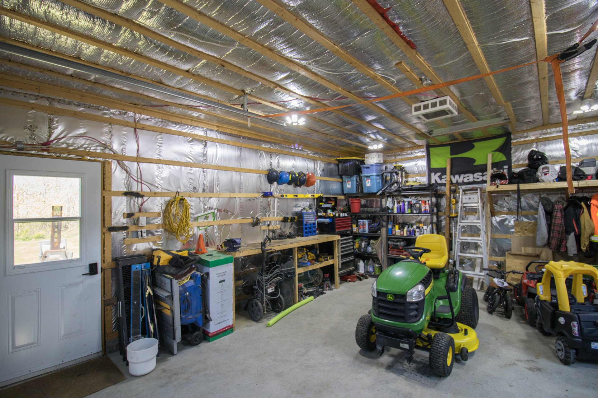 Garage