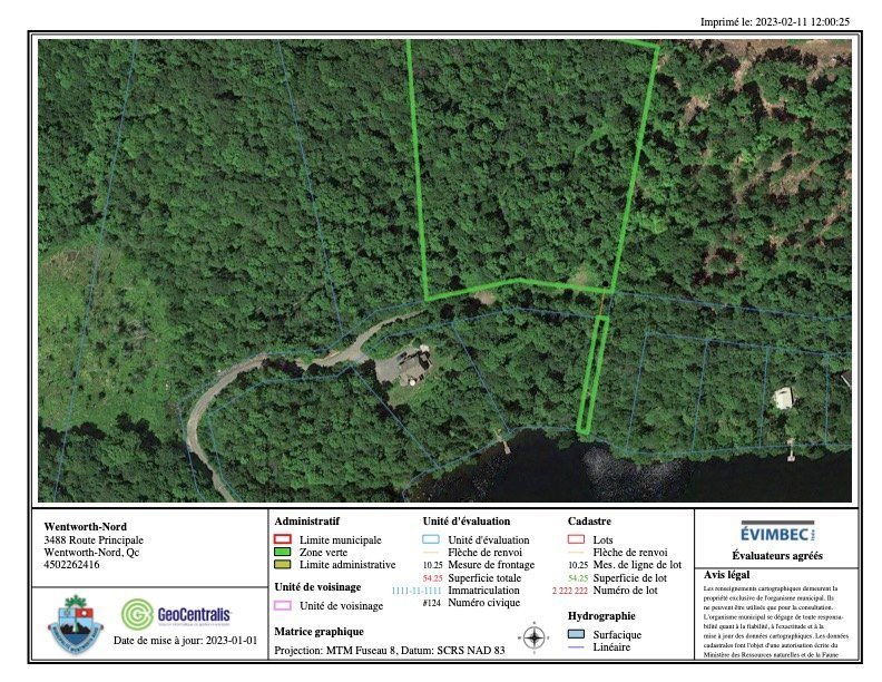 Deuxième lot non inclus dans la vente.