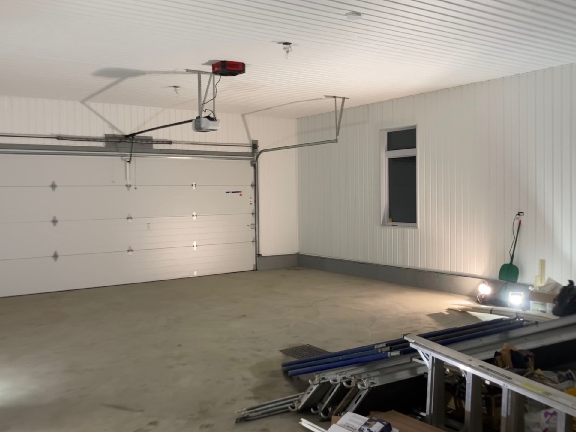 Garage détaché (intérieur)