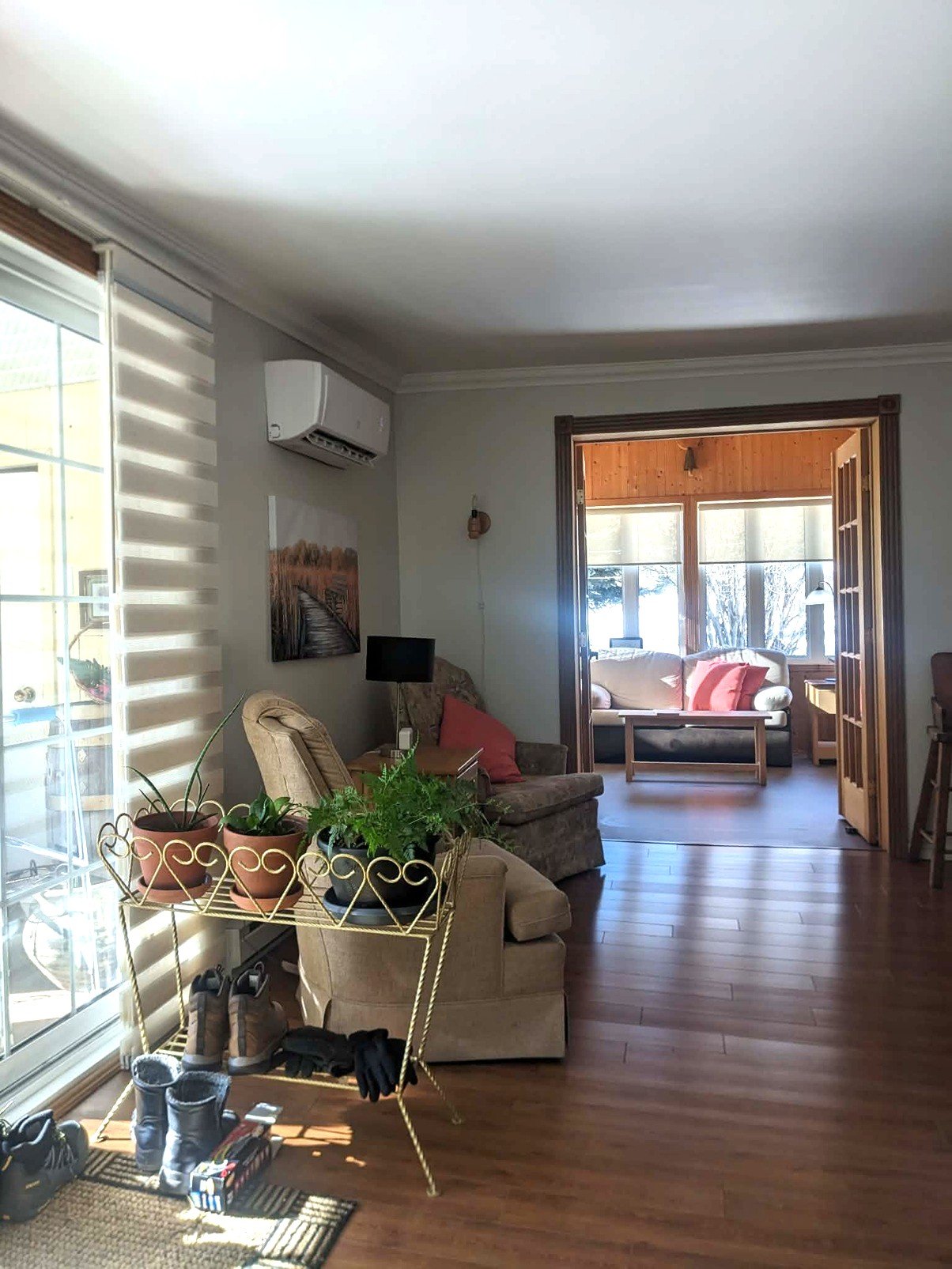 Salle à manger et espace de repos