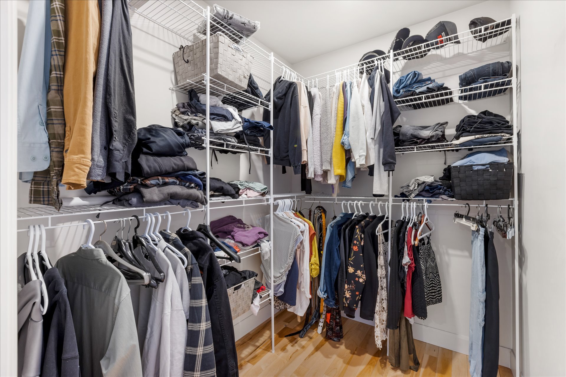 Walk-in closet