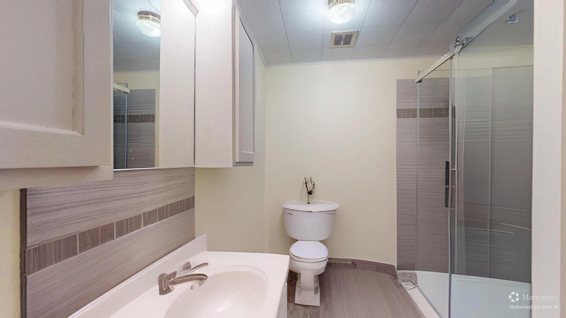 meubles et accessoirs enlevés