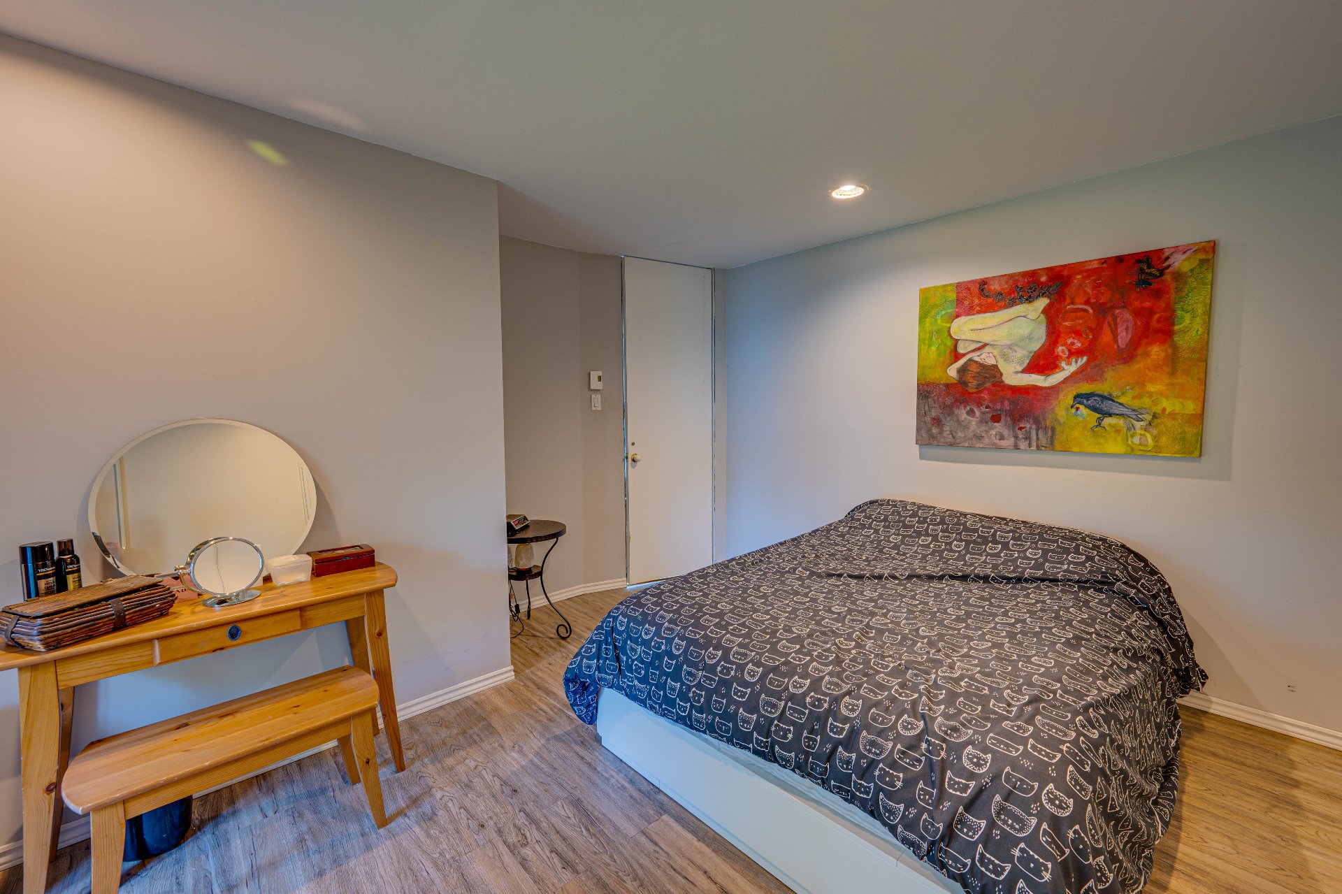 Primary bedroom