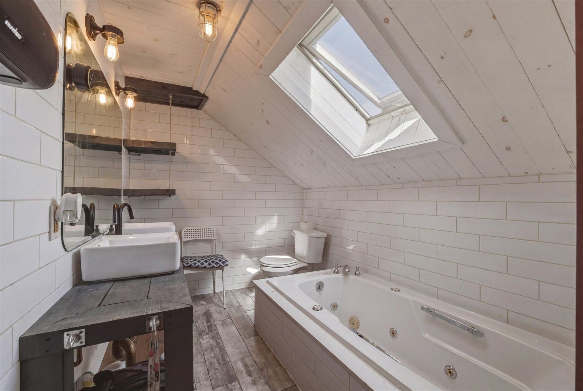 Salle de bains attenante à la CCP