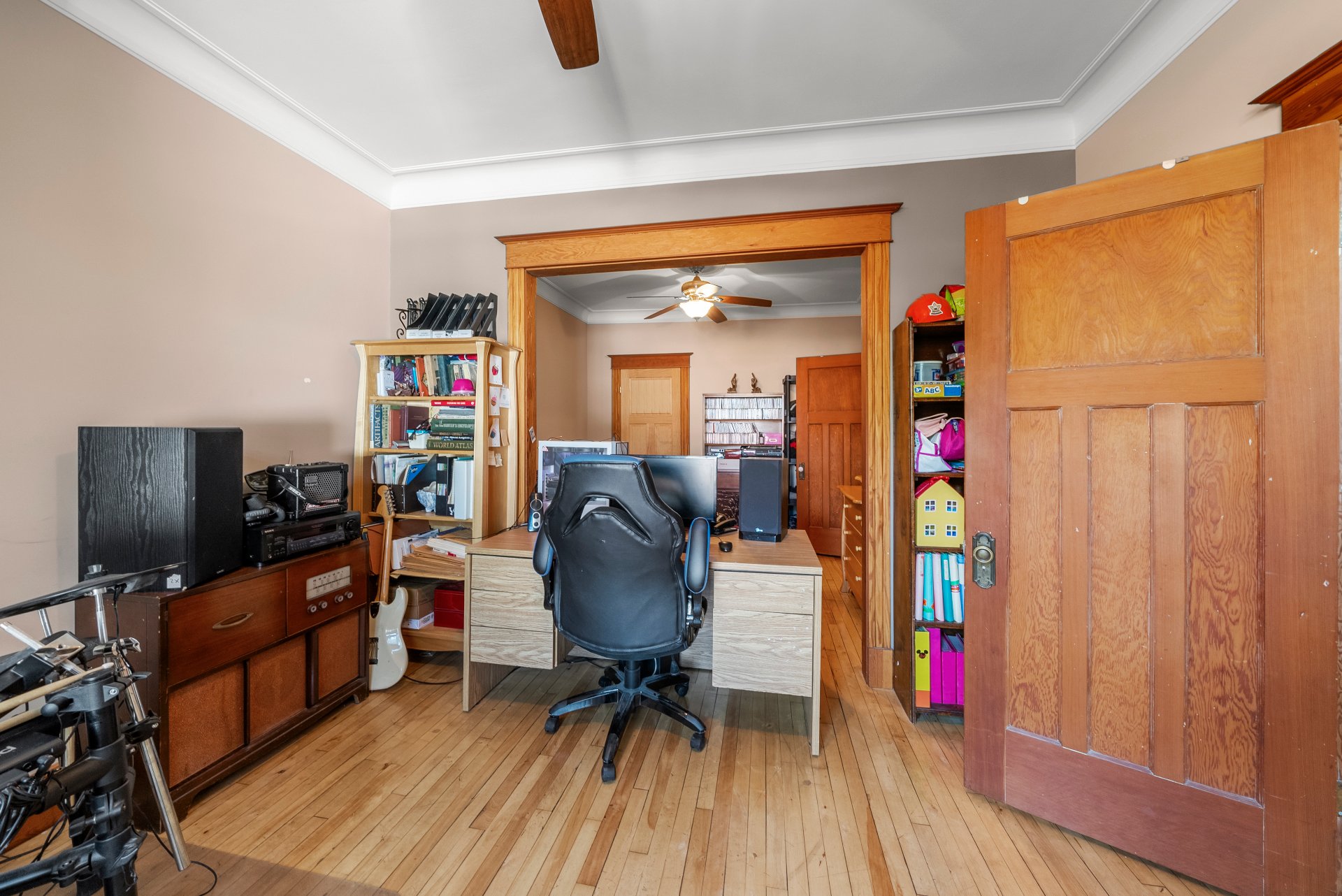 Salon