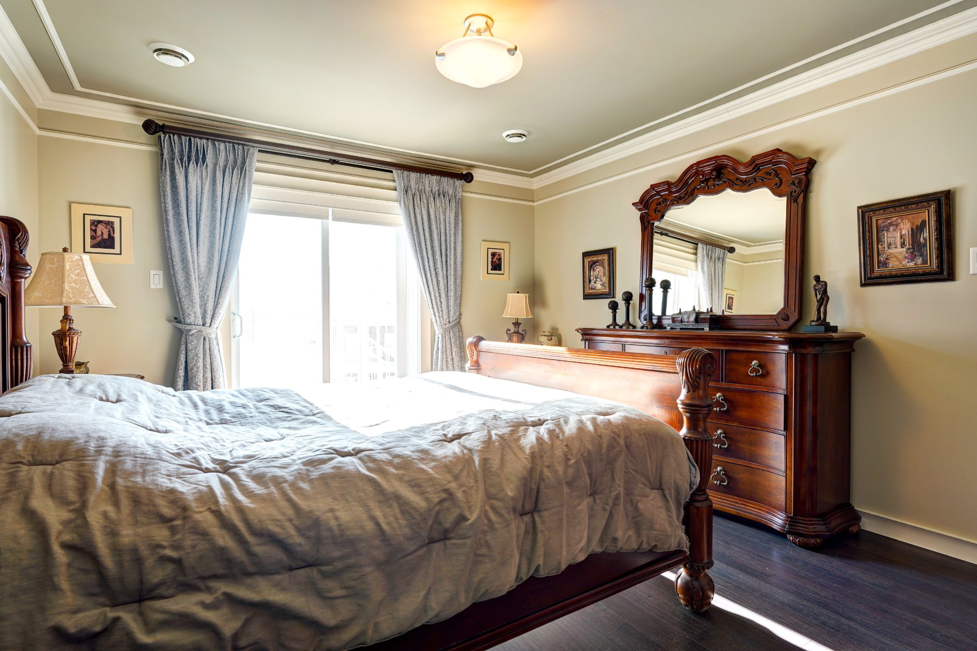 Chambre à coucher principale