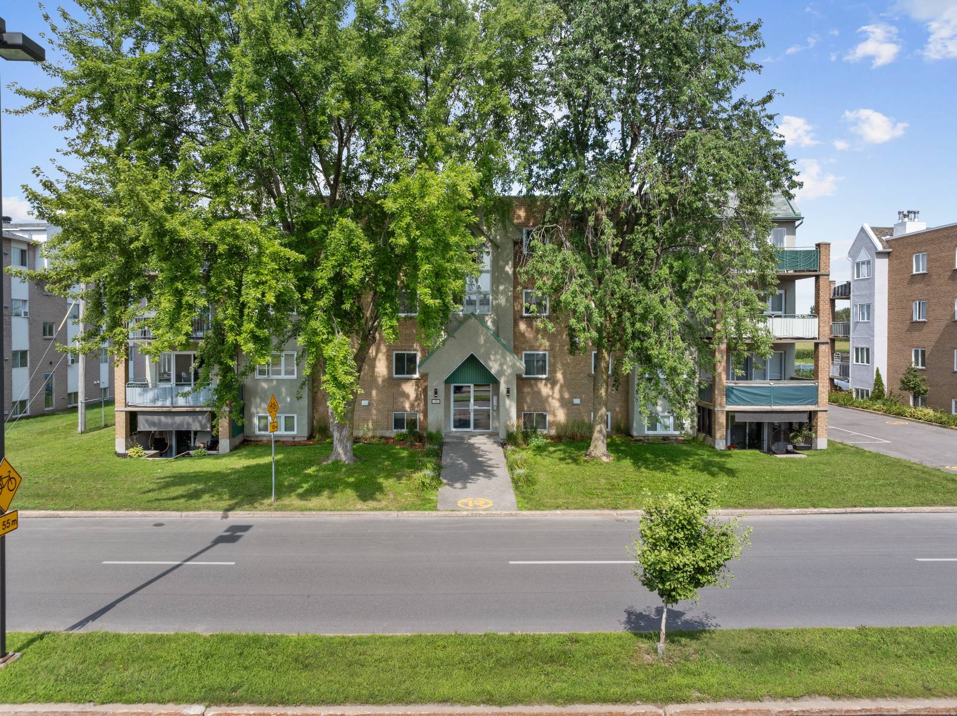 Façade
