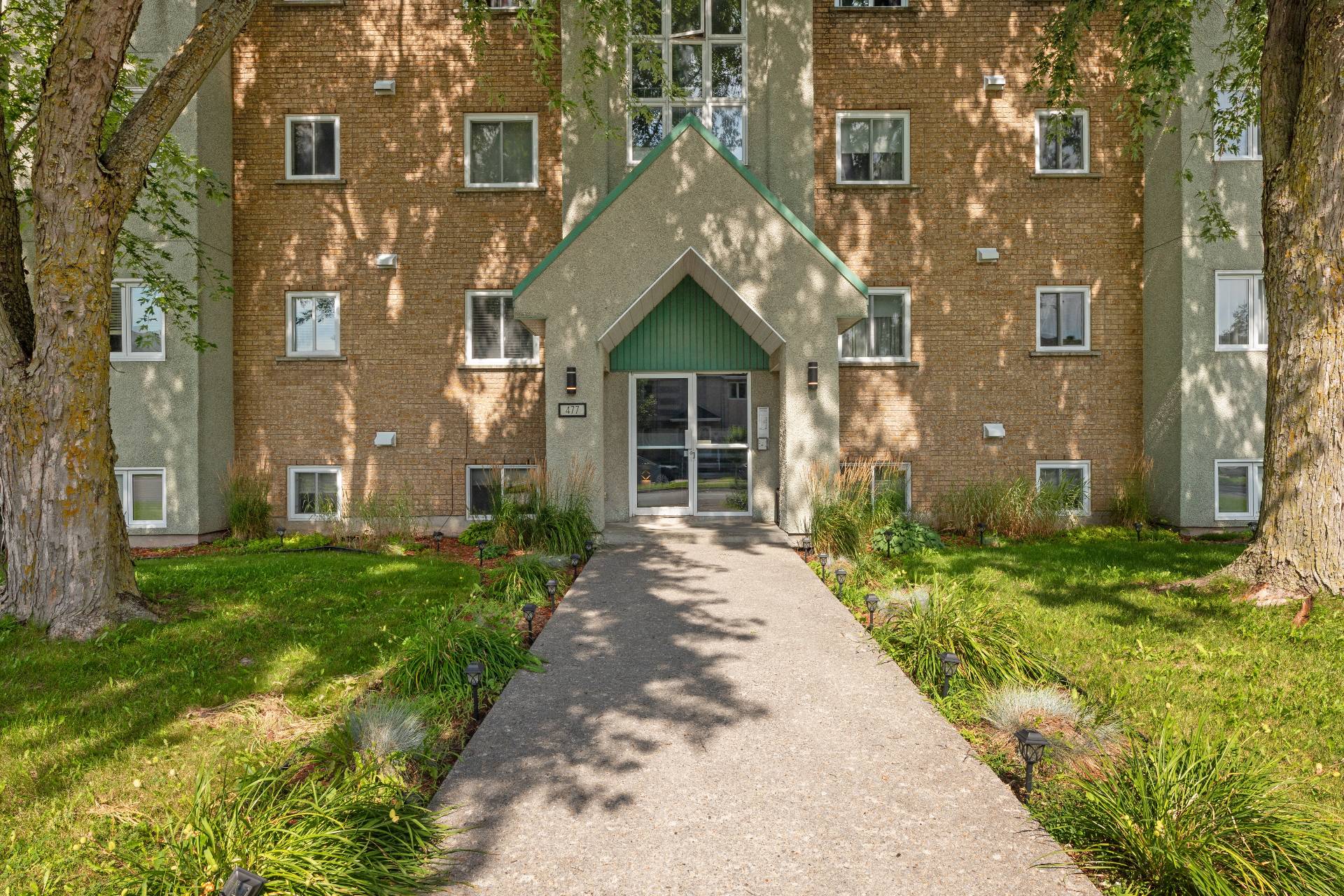 Façade