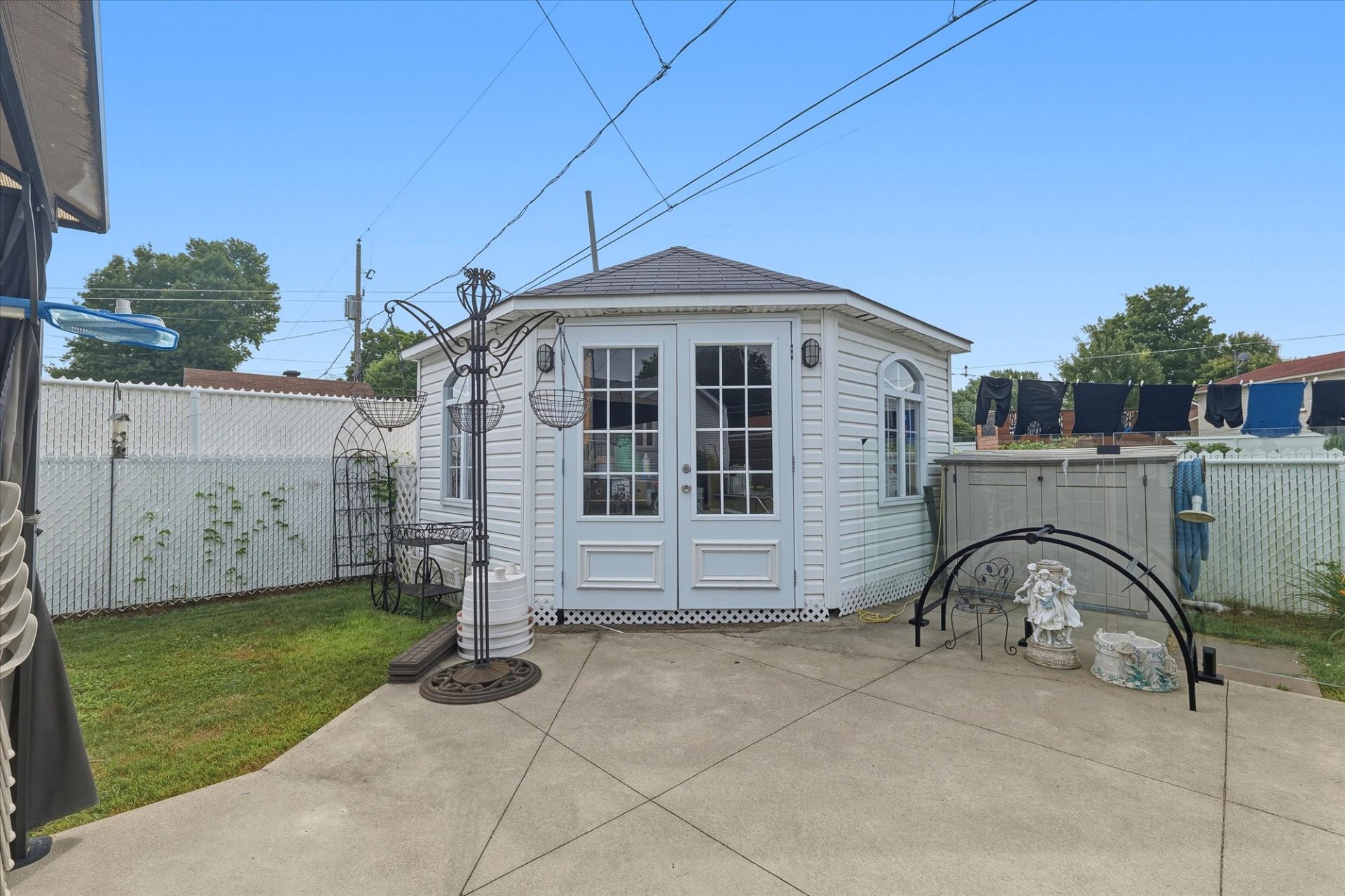 Shed