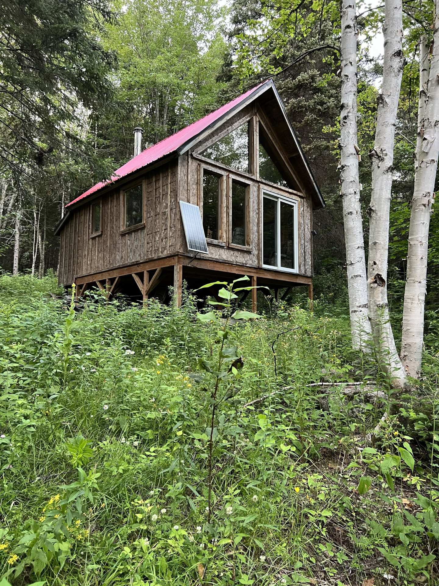 Petit chalet camp de chasse.