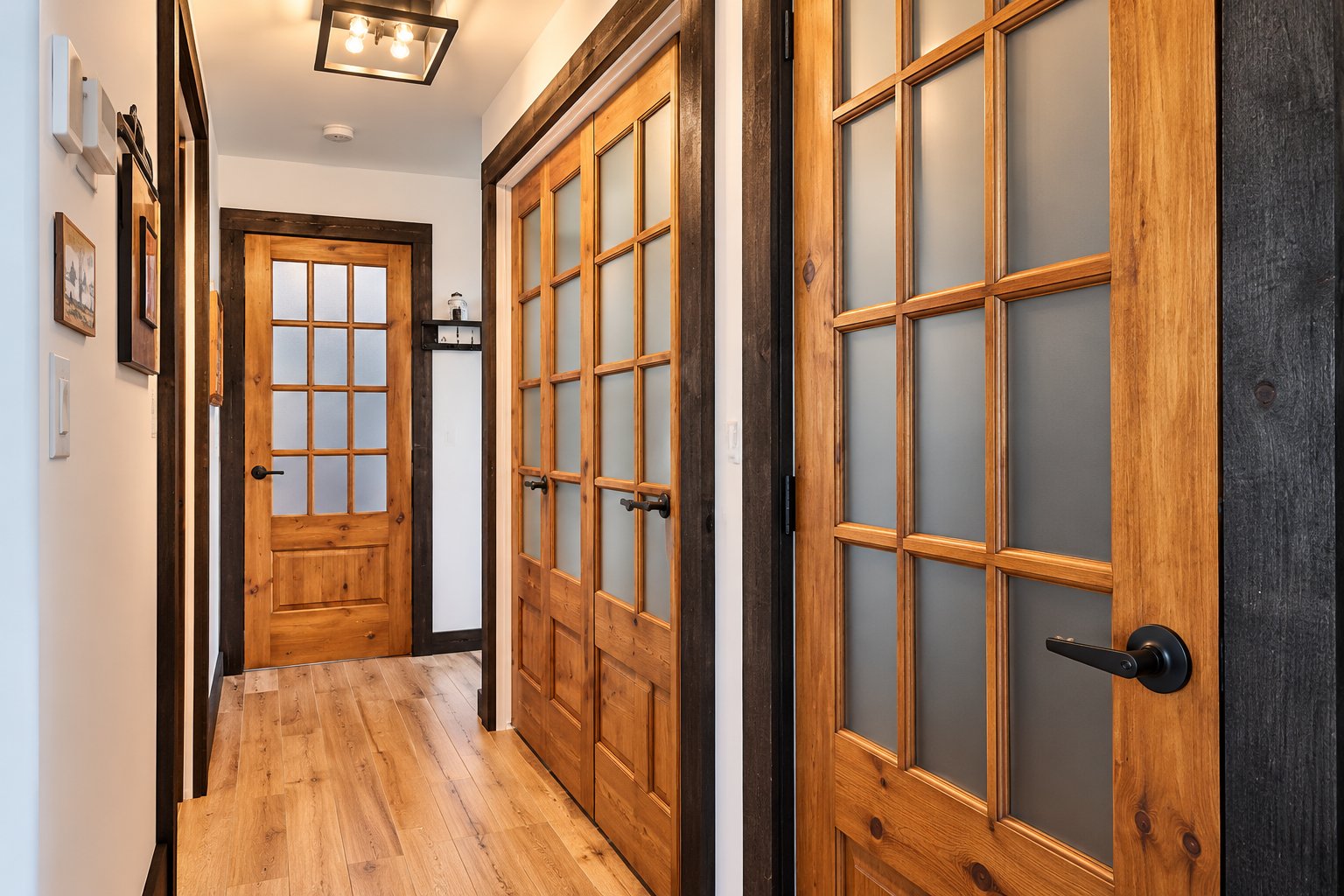 Porte en bois massif de la boisé de l'or