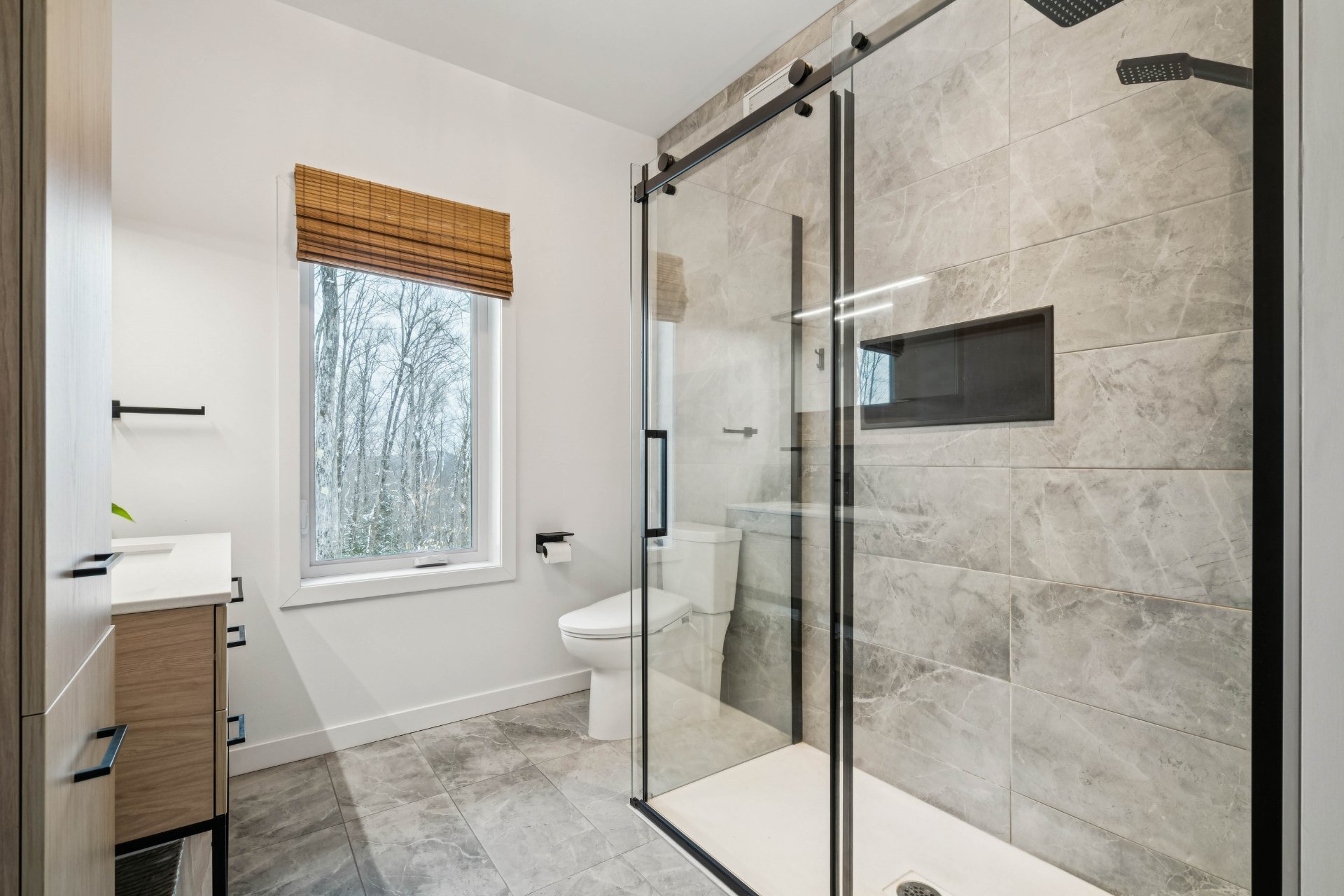 Salle de bains attenante à la CCP