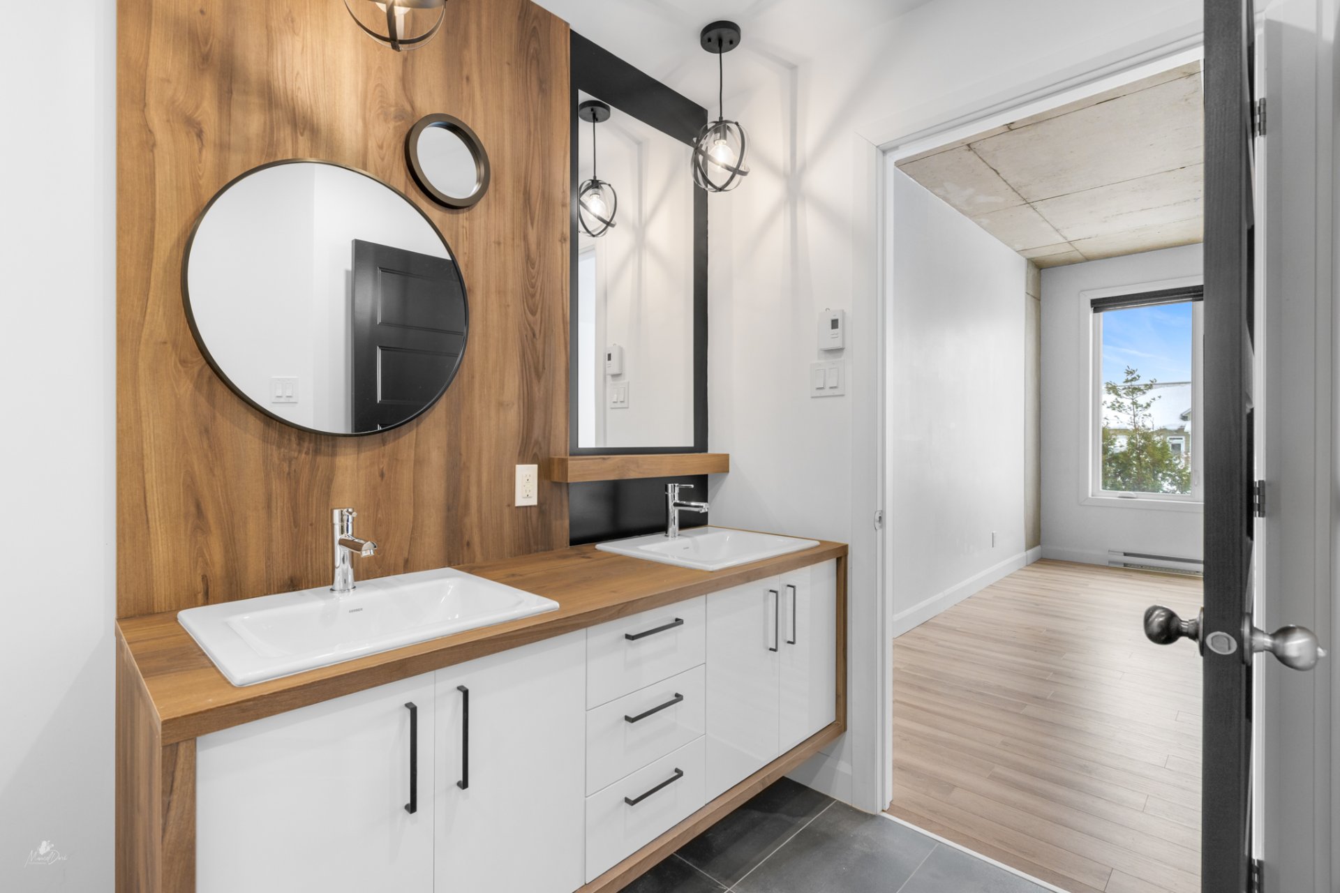 Salle de bains attenante à la CCP