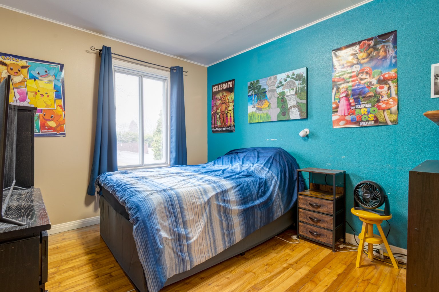 Bedroom