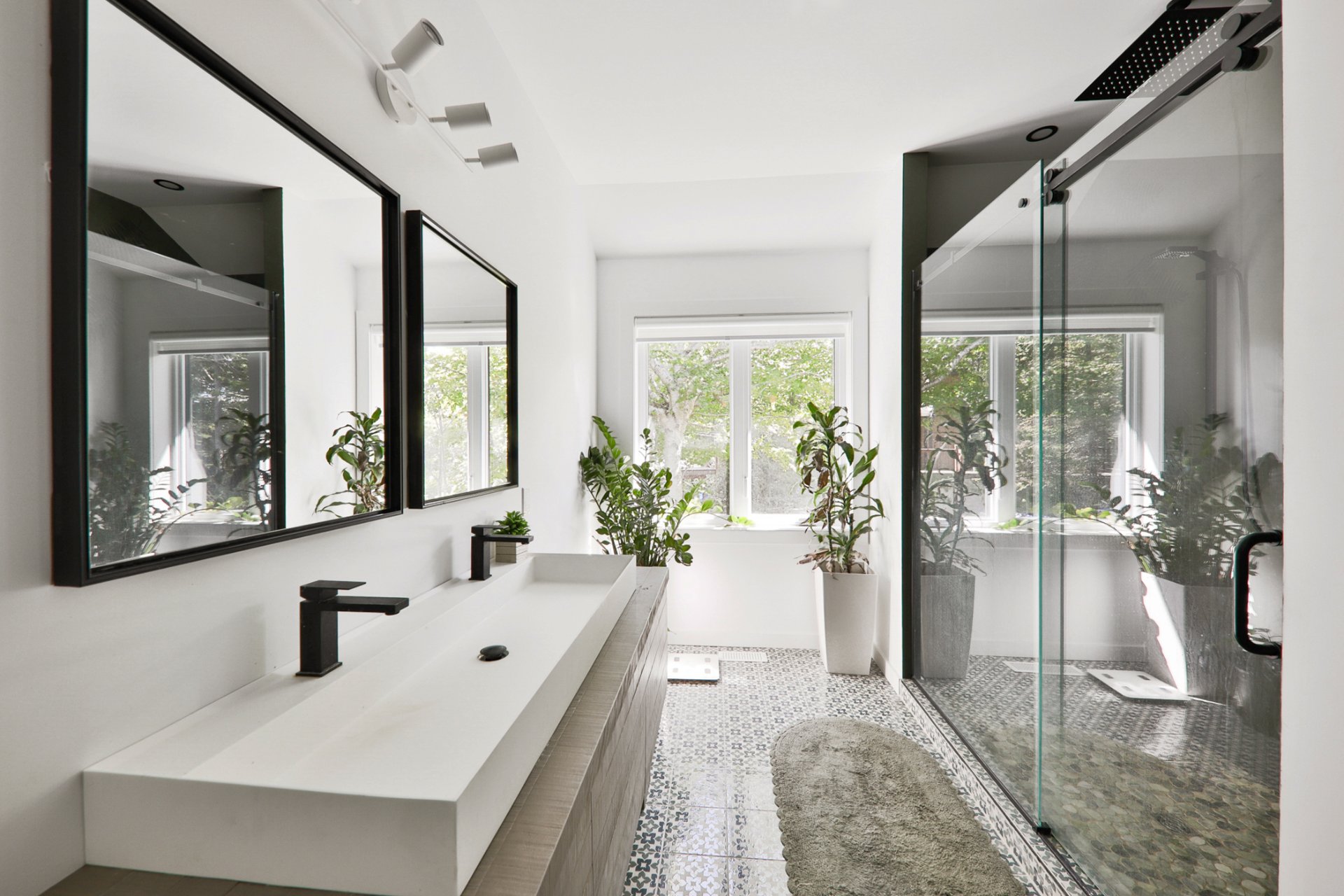 Ensuite bathroom
