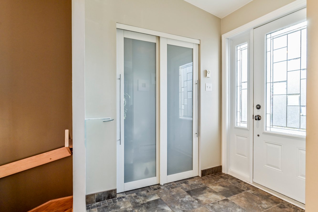 Garde-robe d'entrée