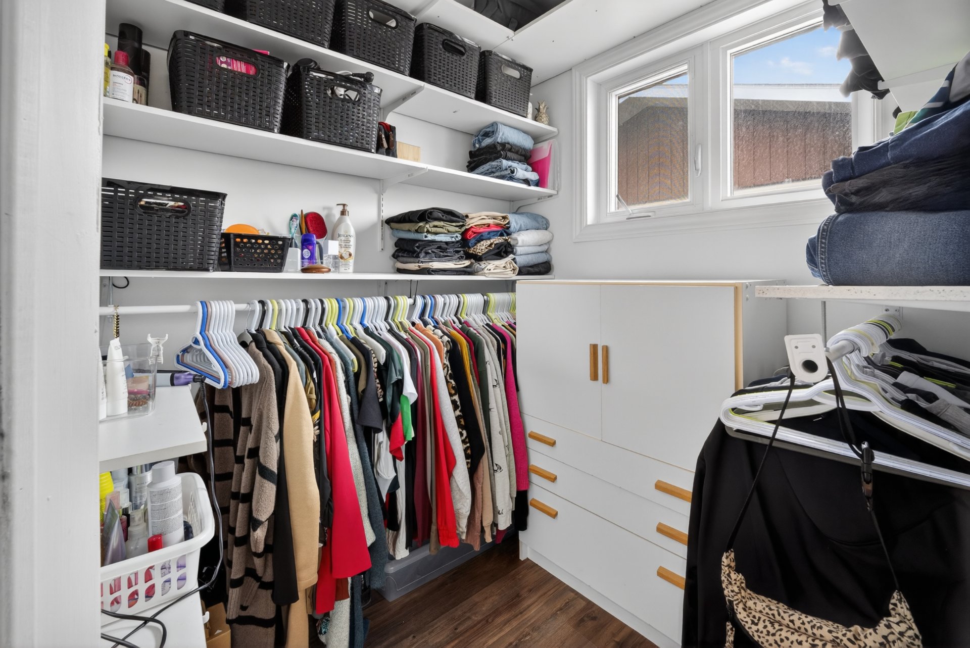 Walk-in closet