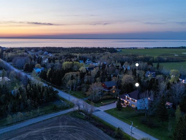 Située dans un endroit calme et paisible