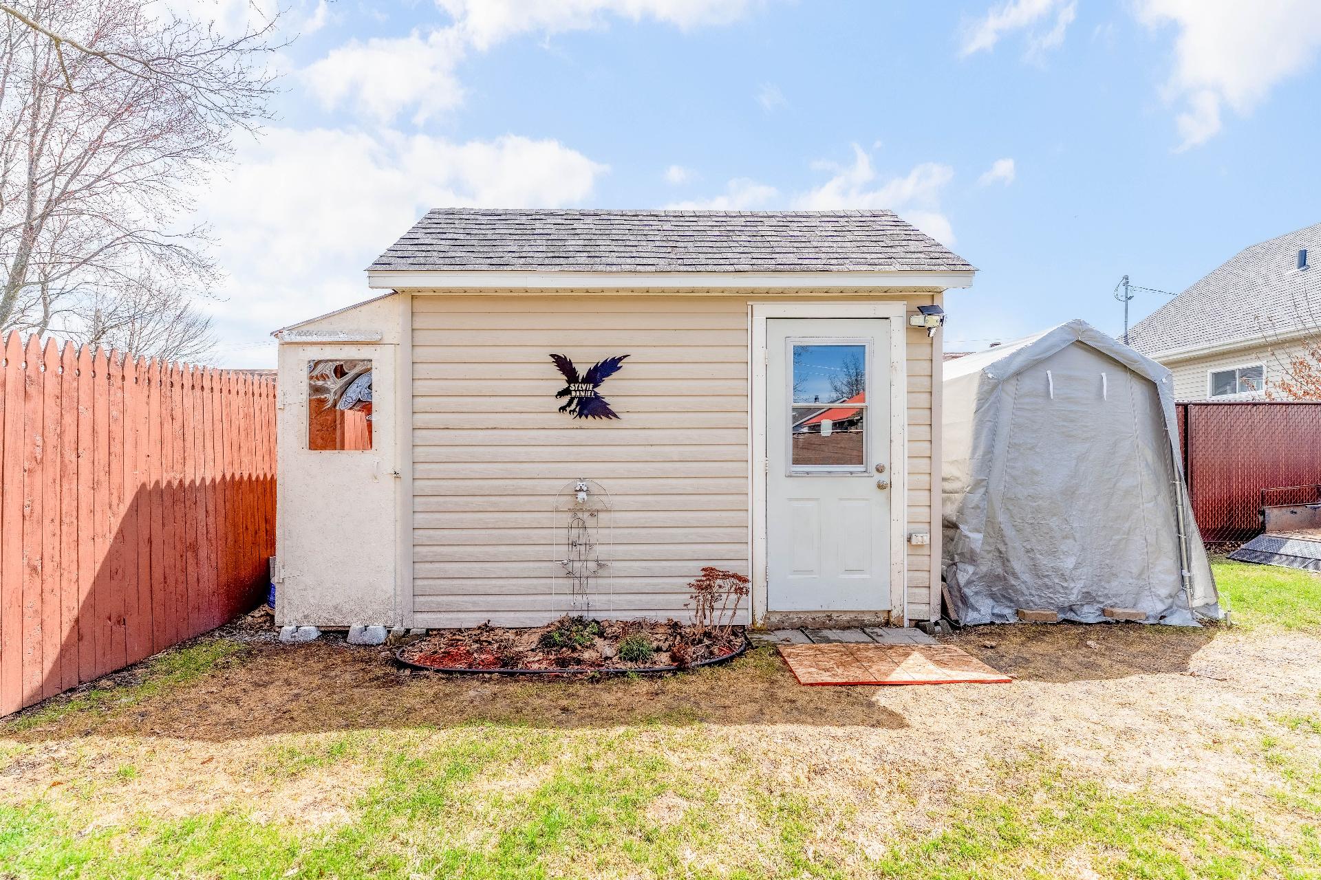 Shed