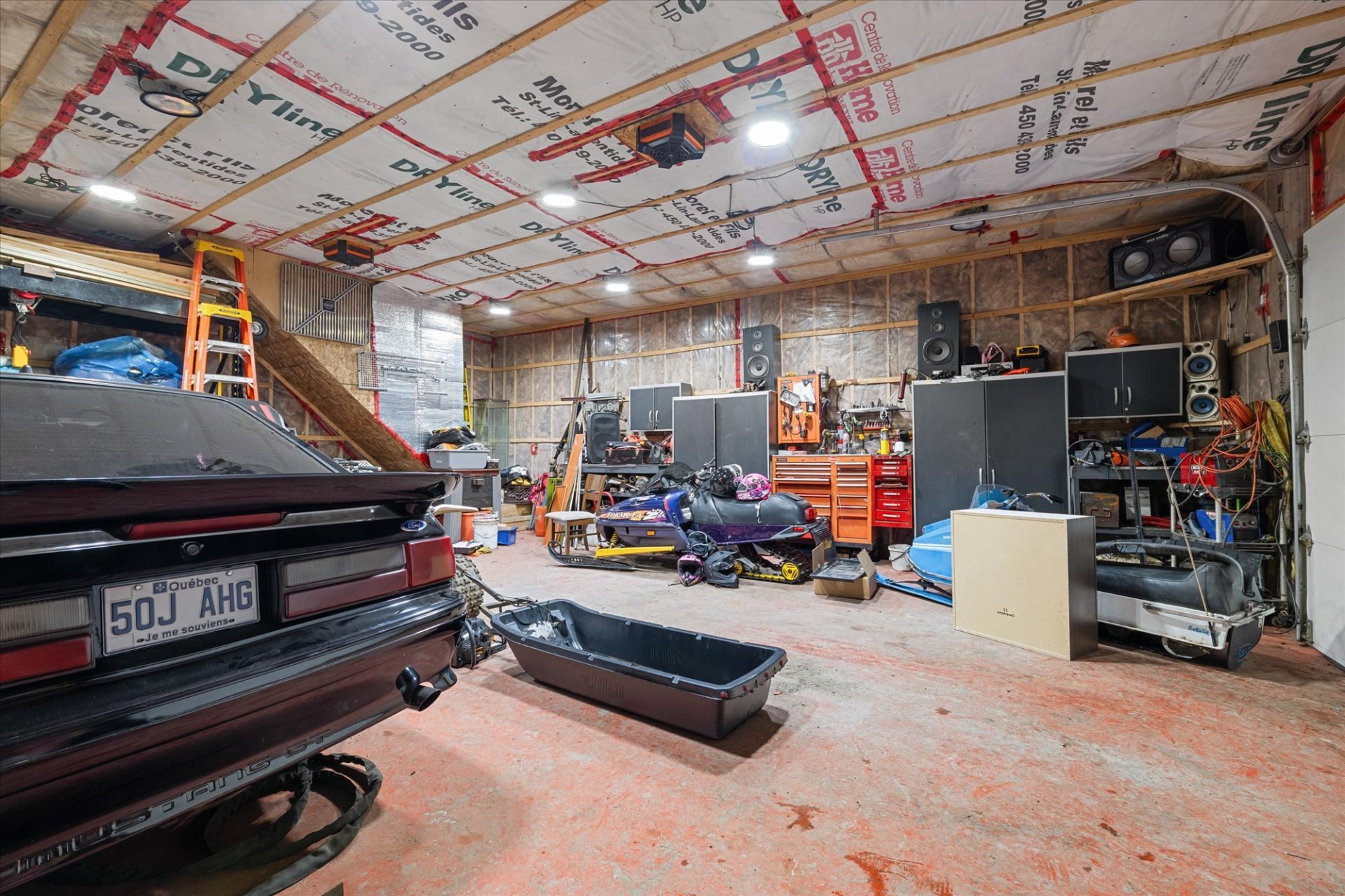 Garage