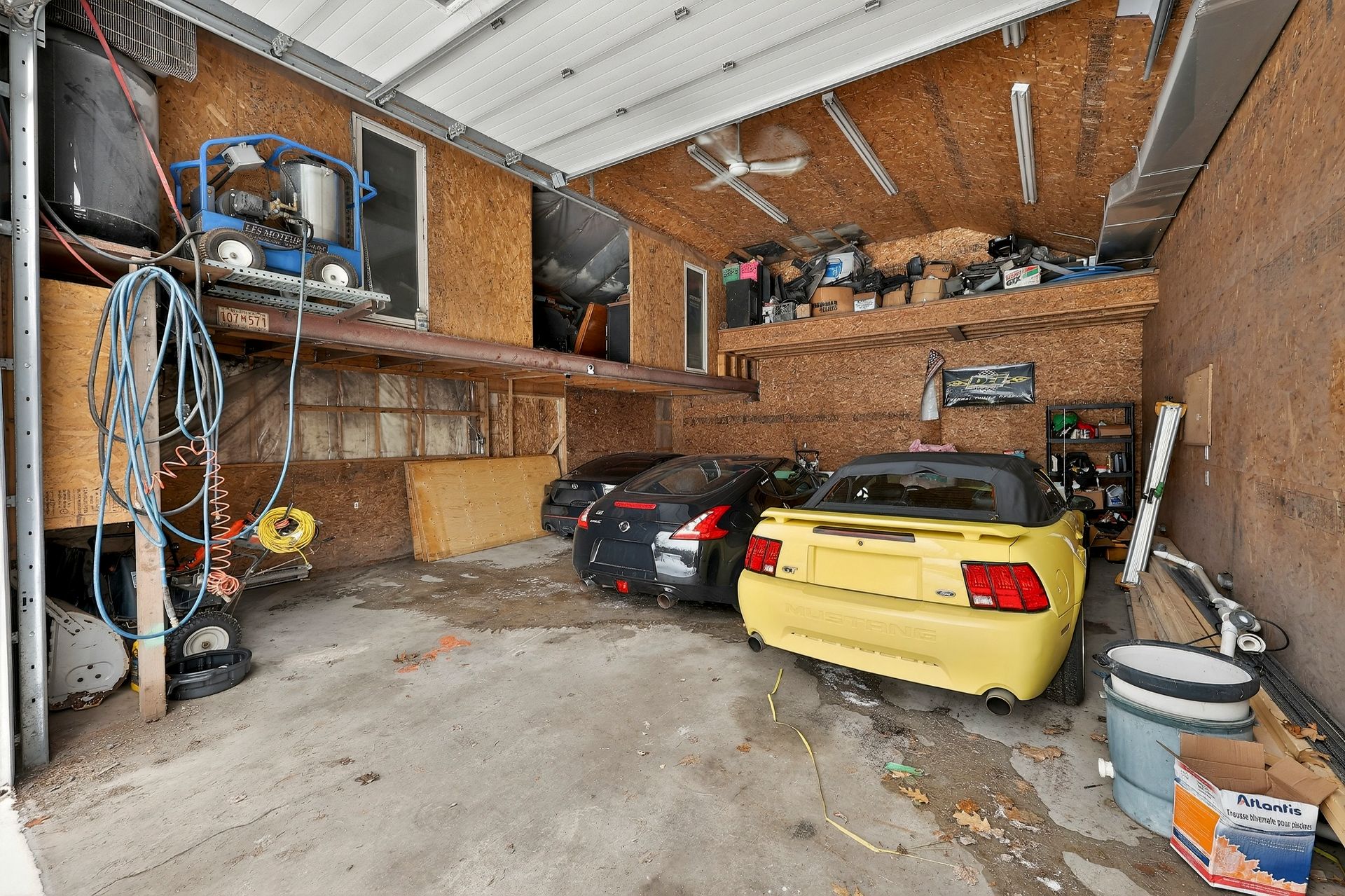 Garage