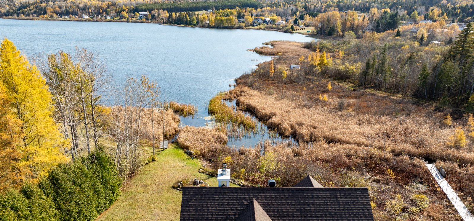 Accès au plan d'eau