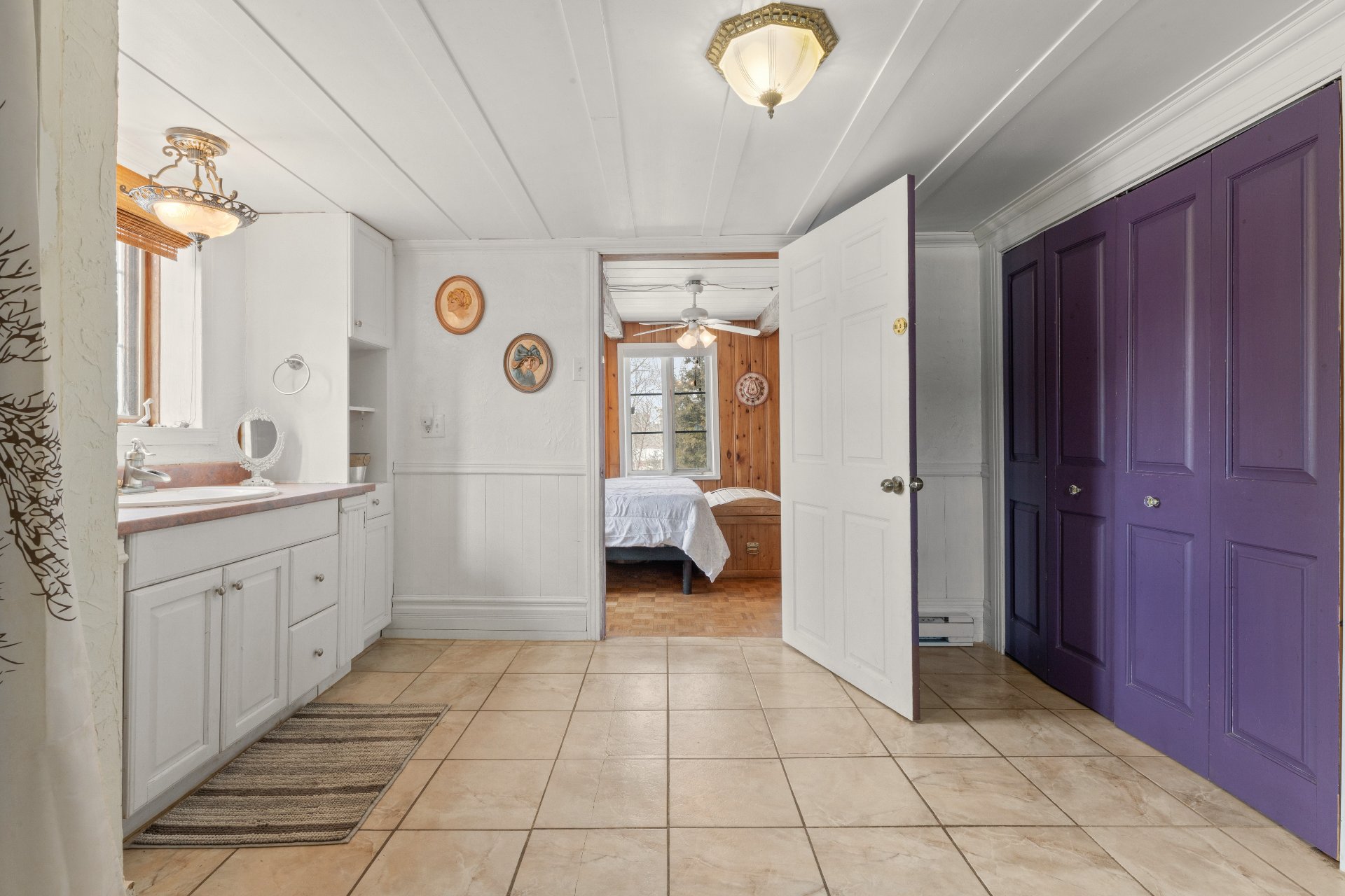 Salle de bains attenante à la CCP