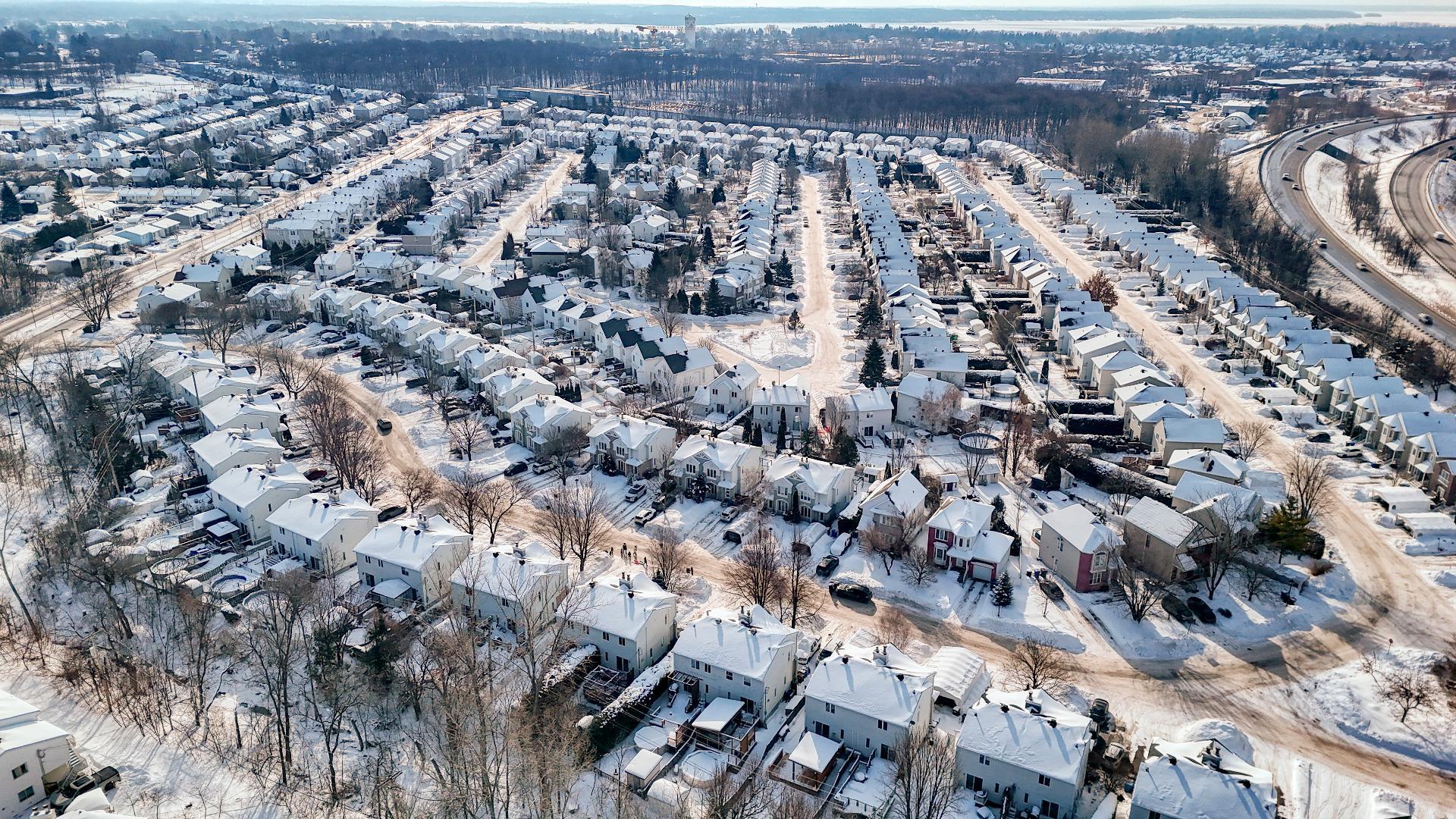 Gare REM Deux-Montagnes