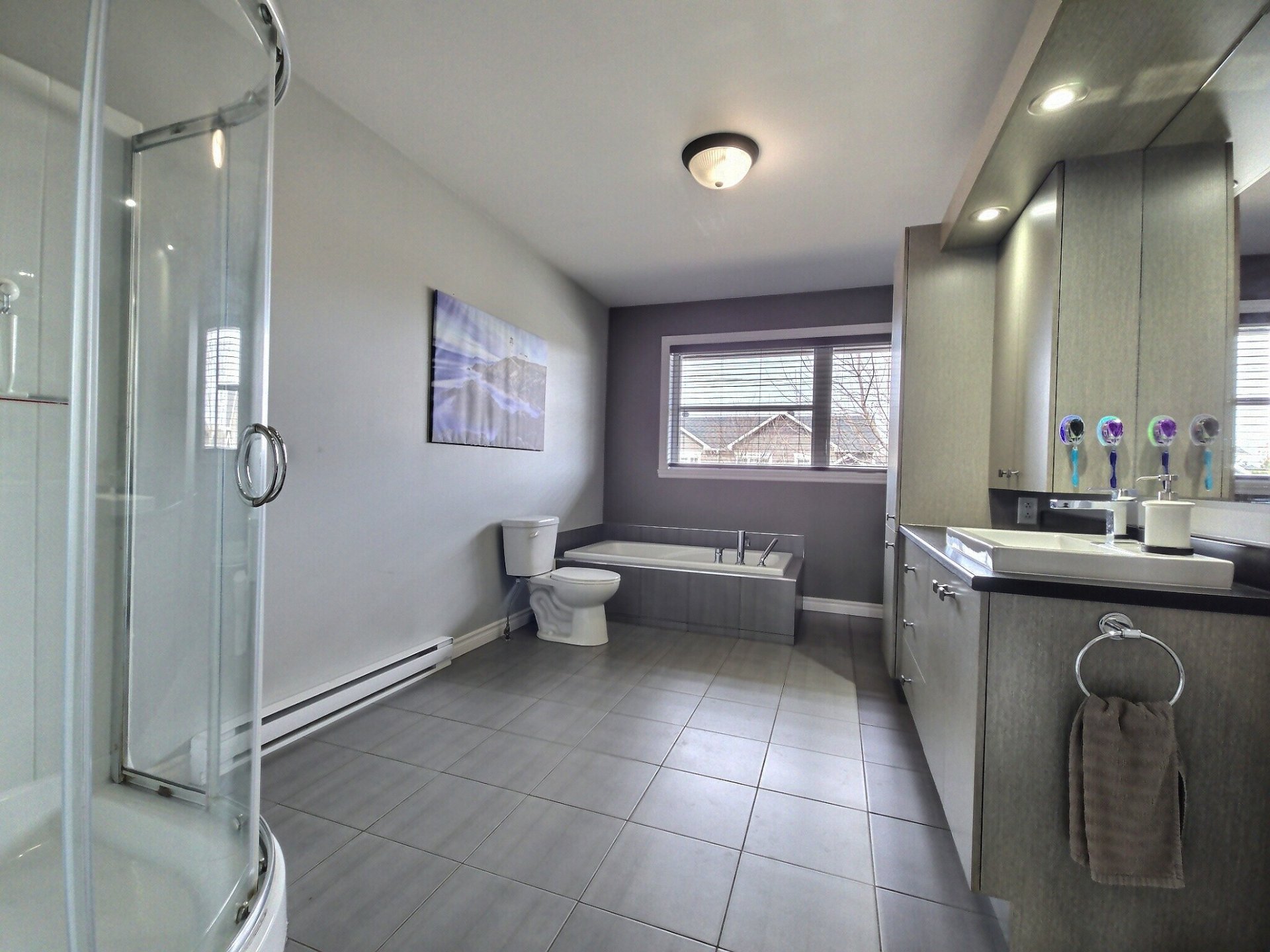 Ensuite bathroom