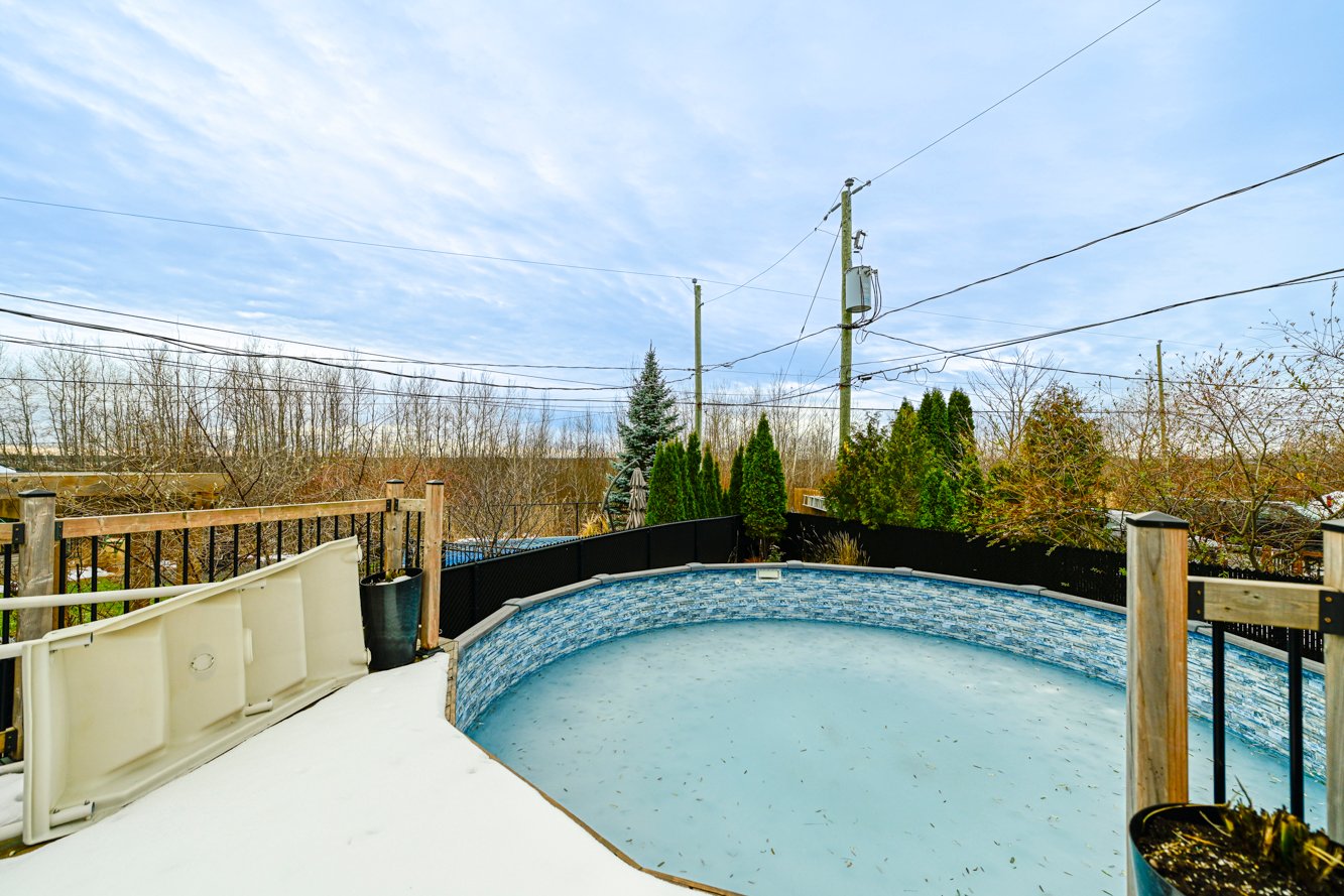 Vue sur le boisé en arrière, wow!