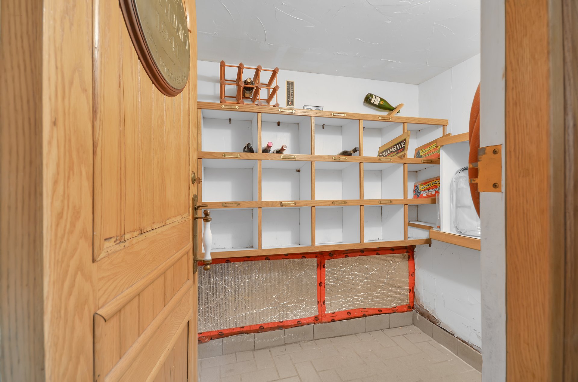 Cave/ chambre froide