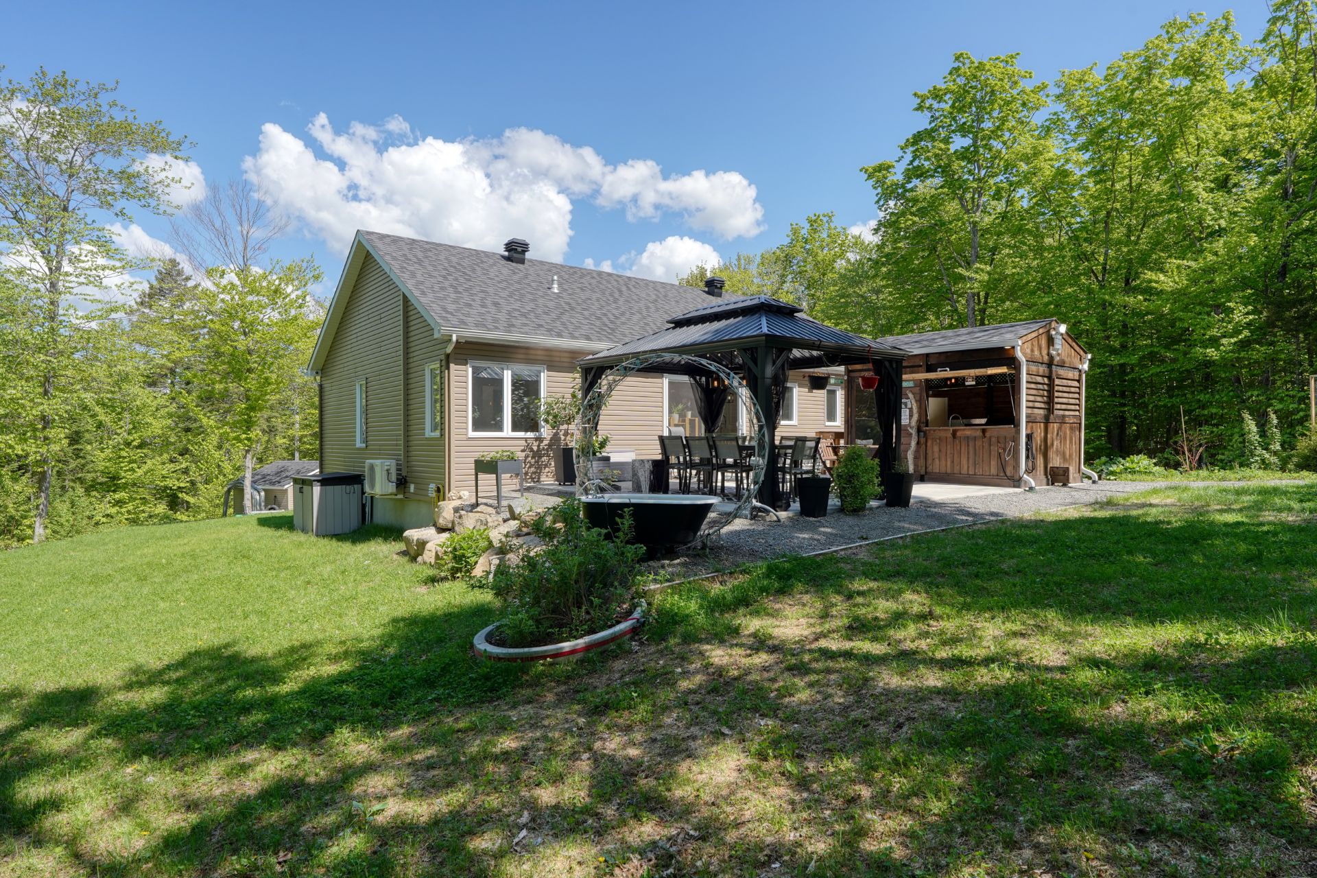 A pleasant terrace for entertaining family and fri